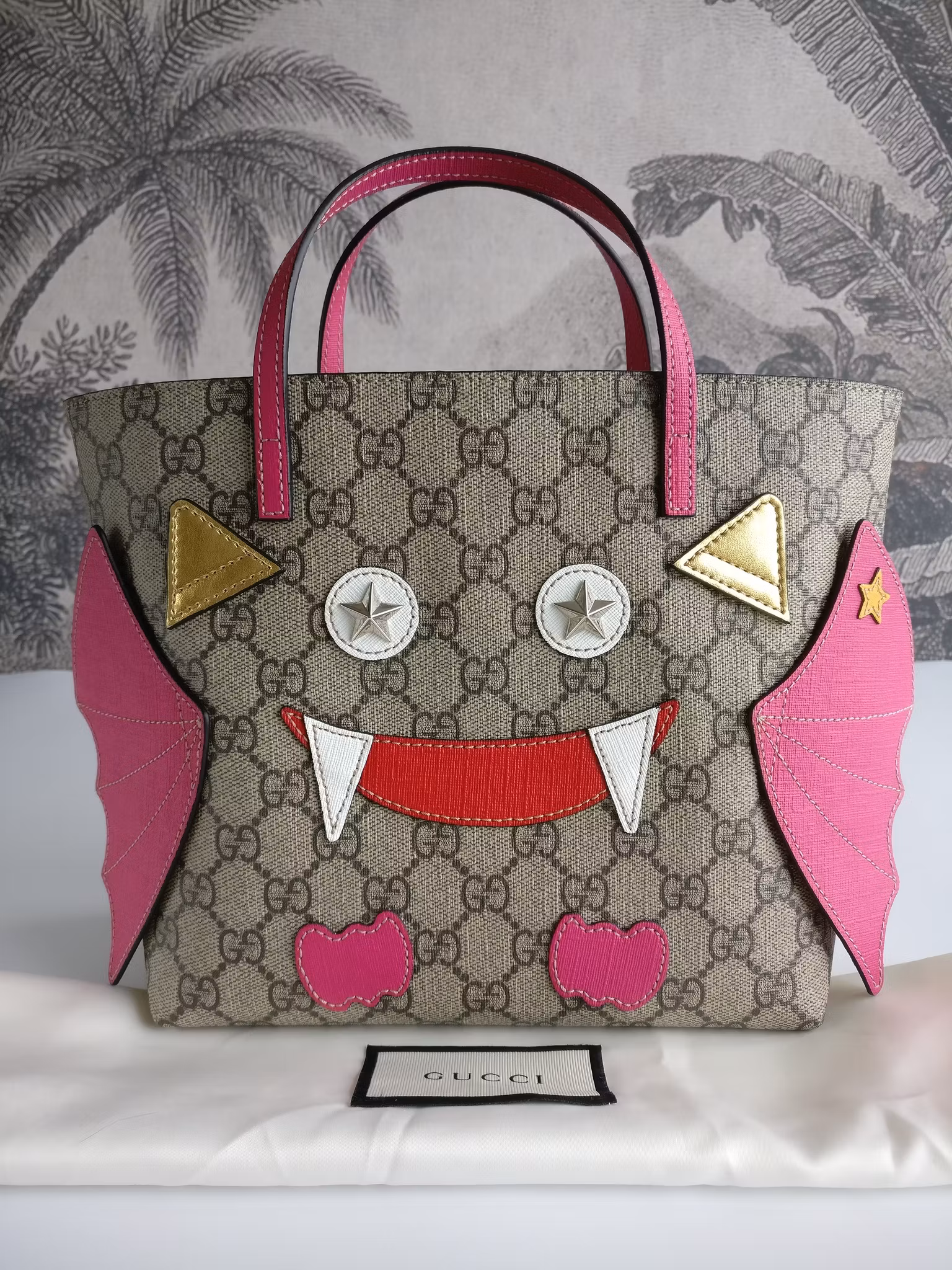Gucci Bat Tote GG Supreme