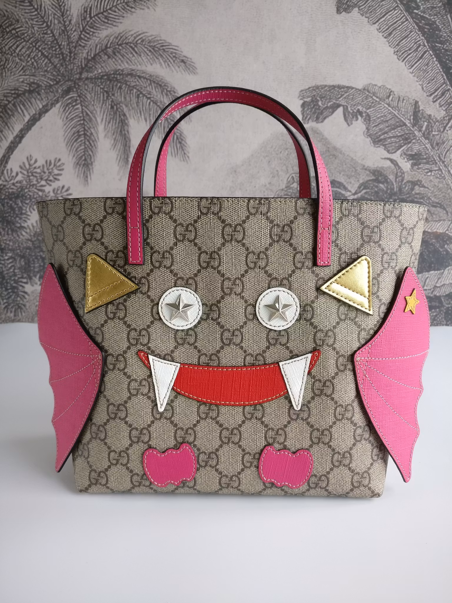 Gucci Bat Tote GG Supreme