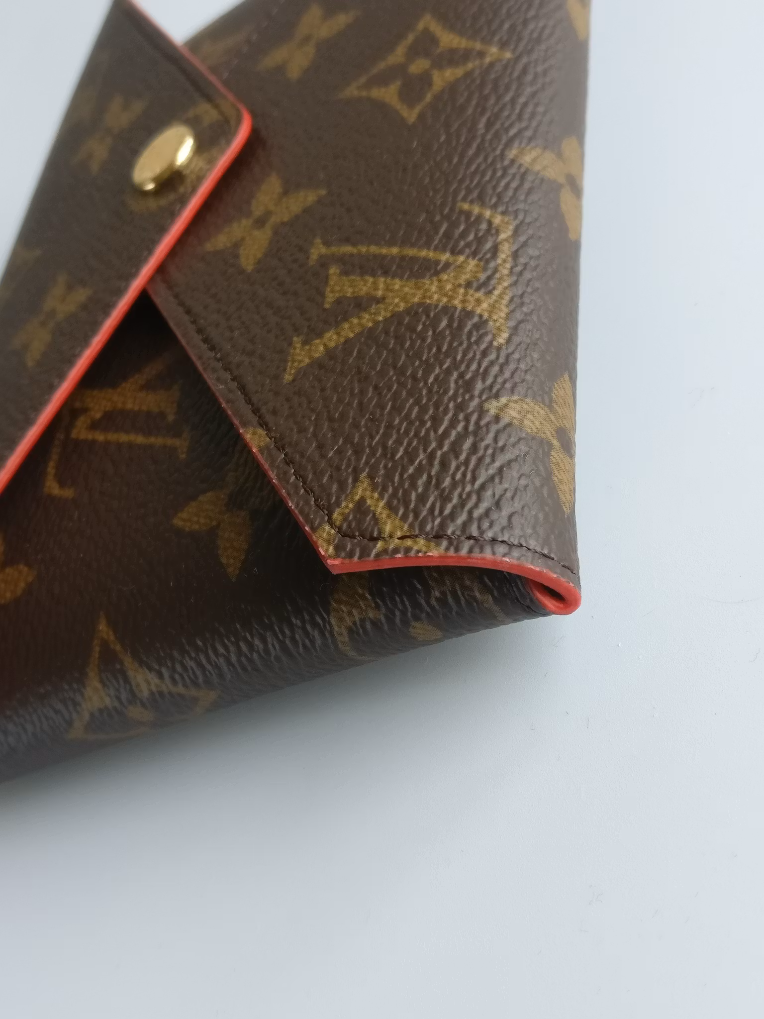 Louis Vuitton Kirigami M