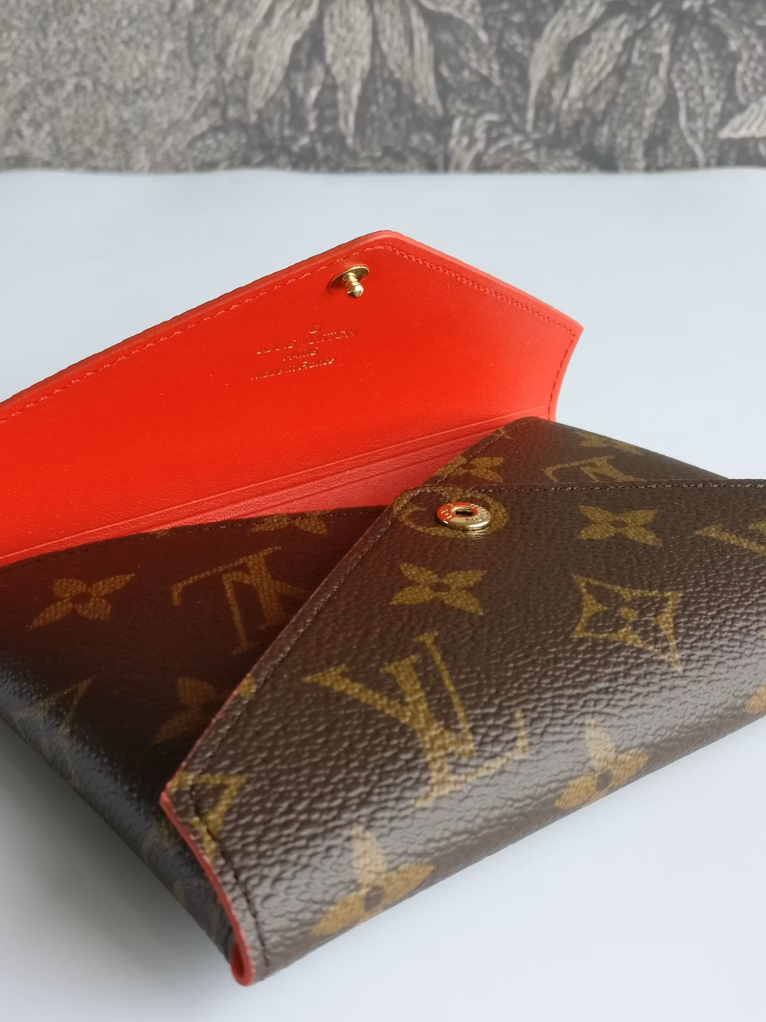 Louis Vuitton Kirigami M
