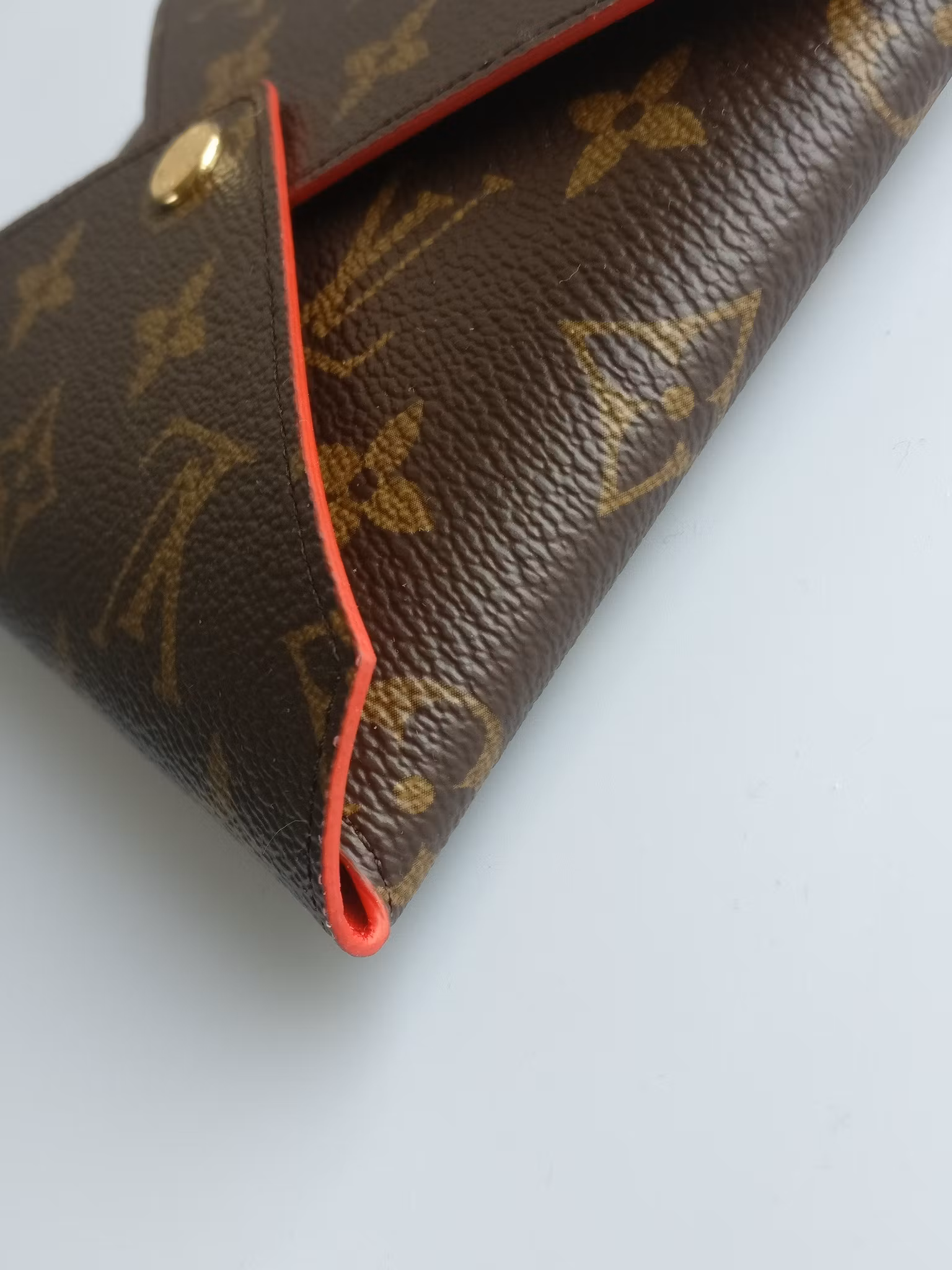 Louis Vuitton Kirigami M