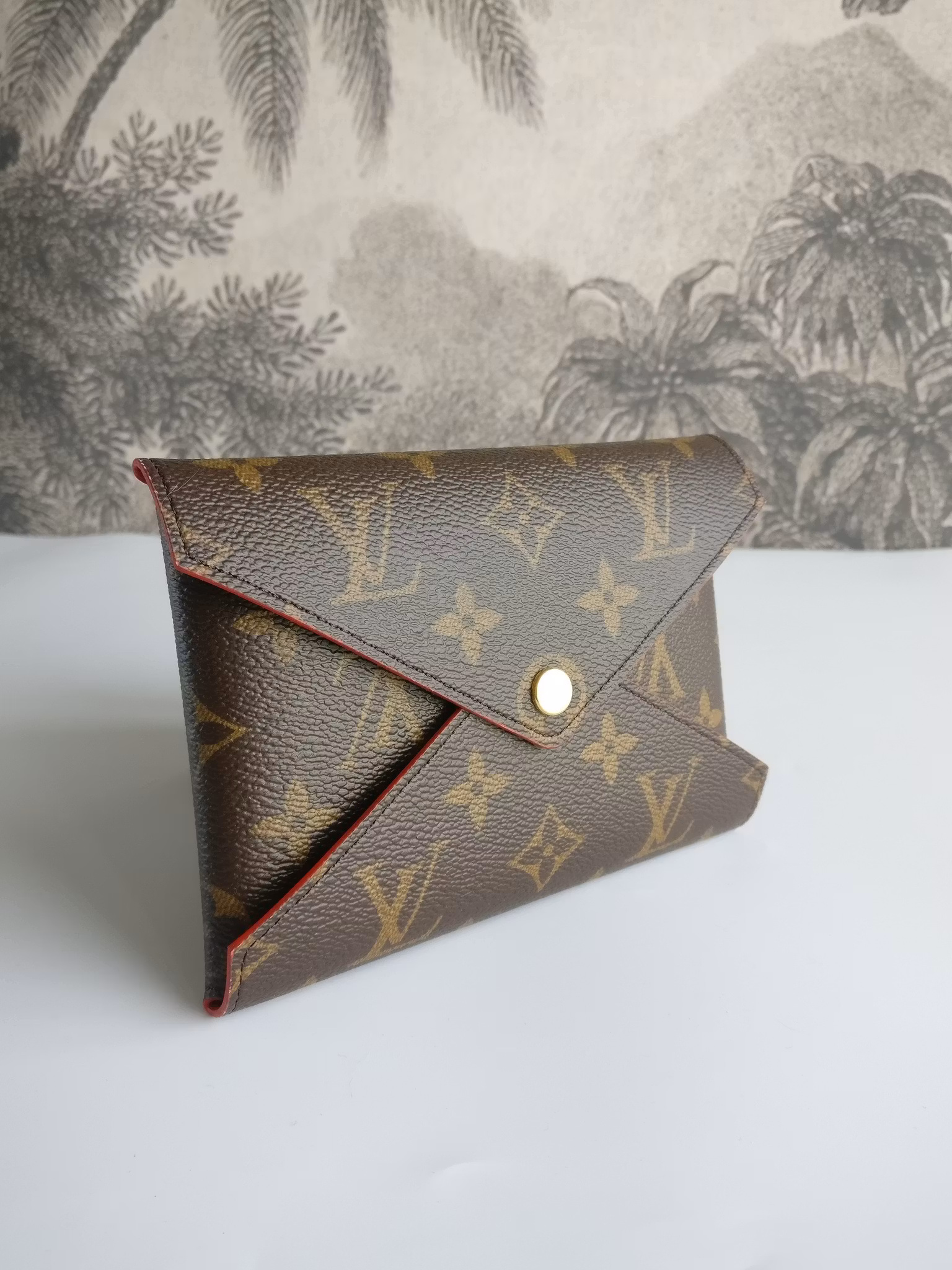 Louis Vuitton Kirigami M