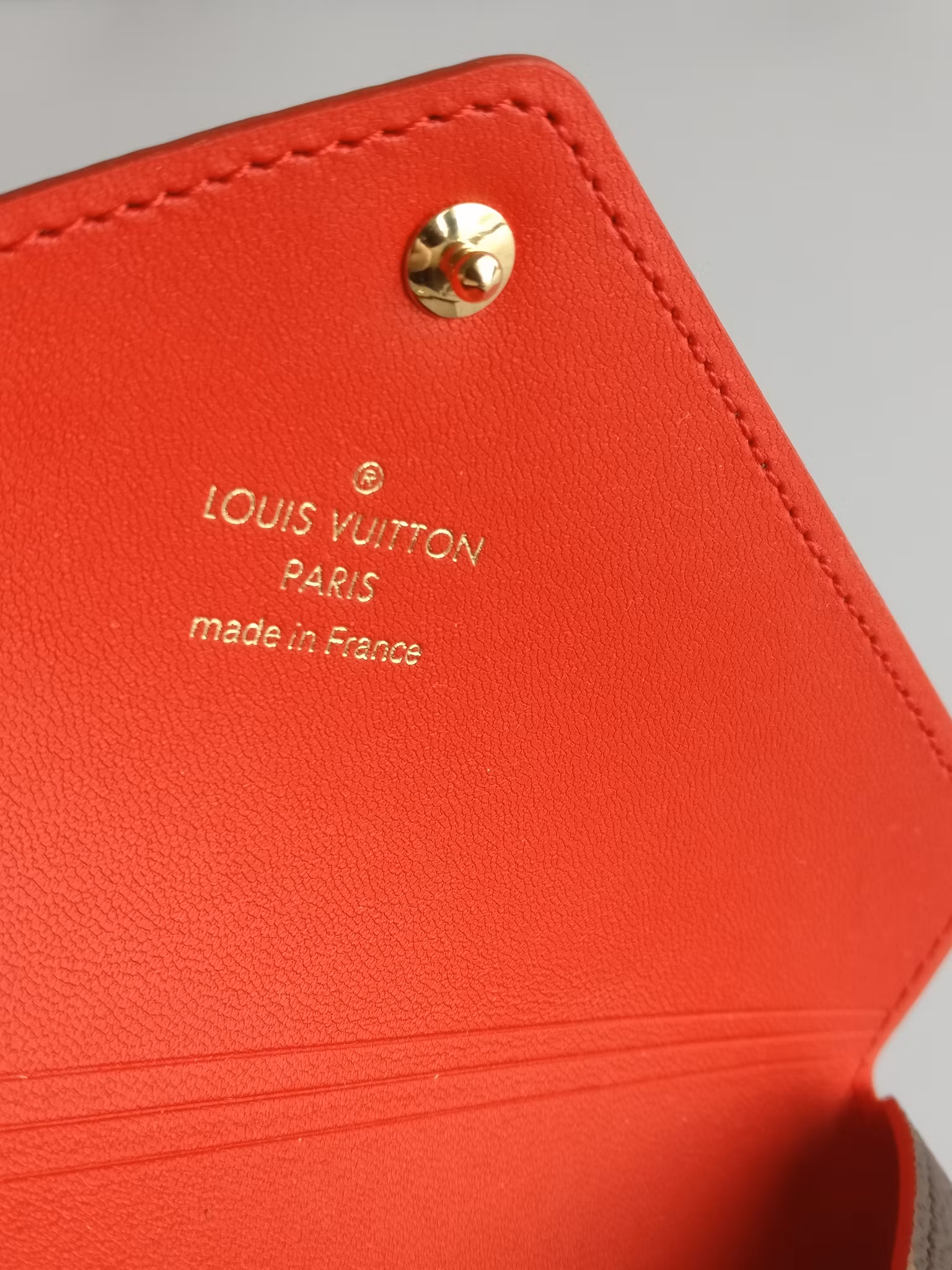 Louis Vuitton Kirigami M