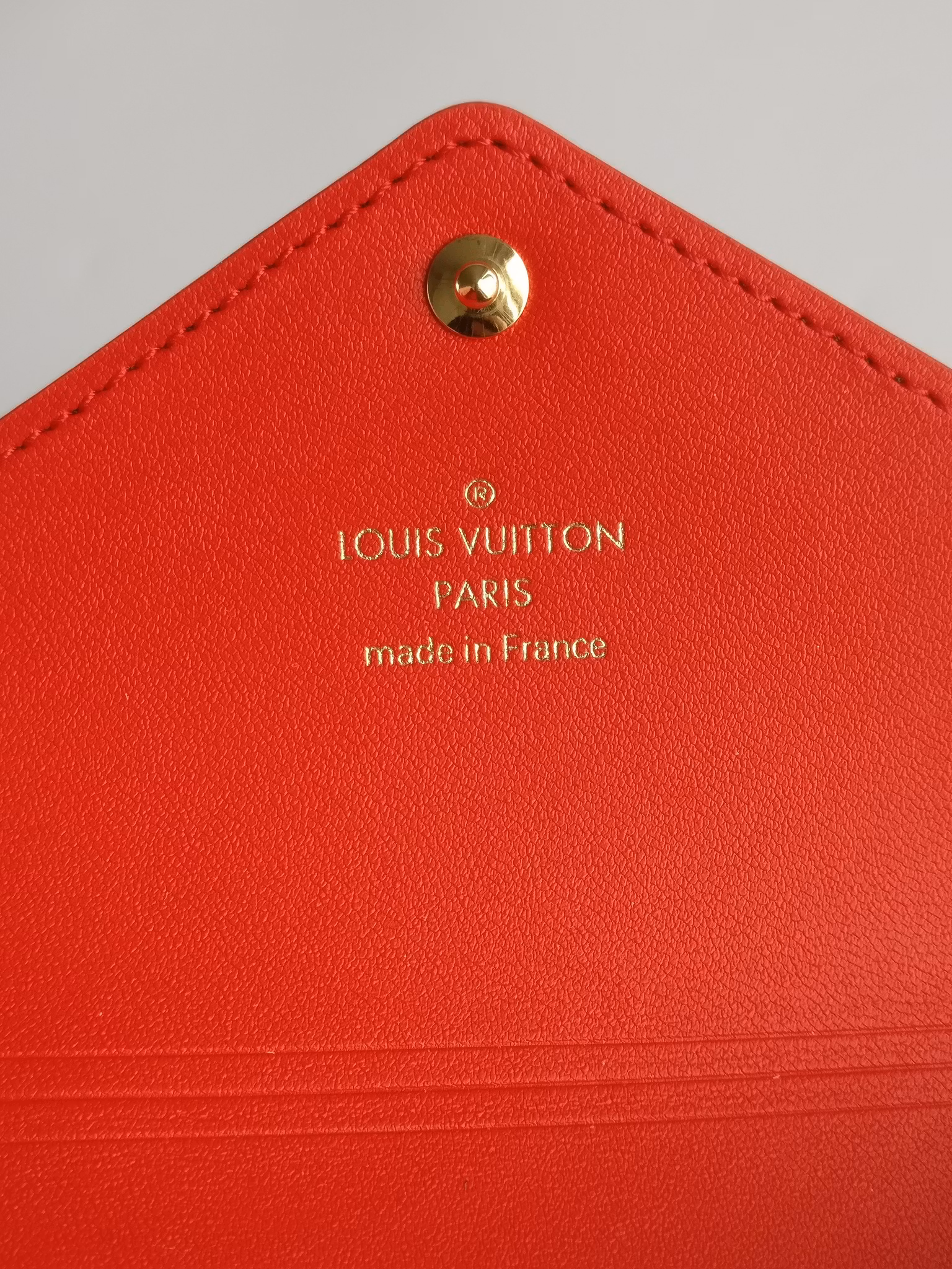Louis Vuitton Kirigami M