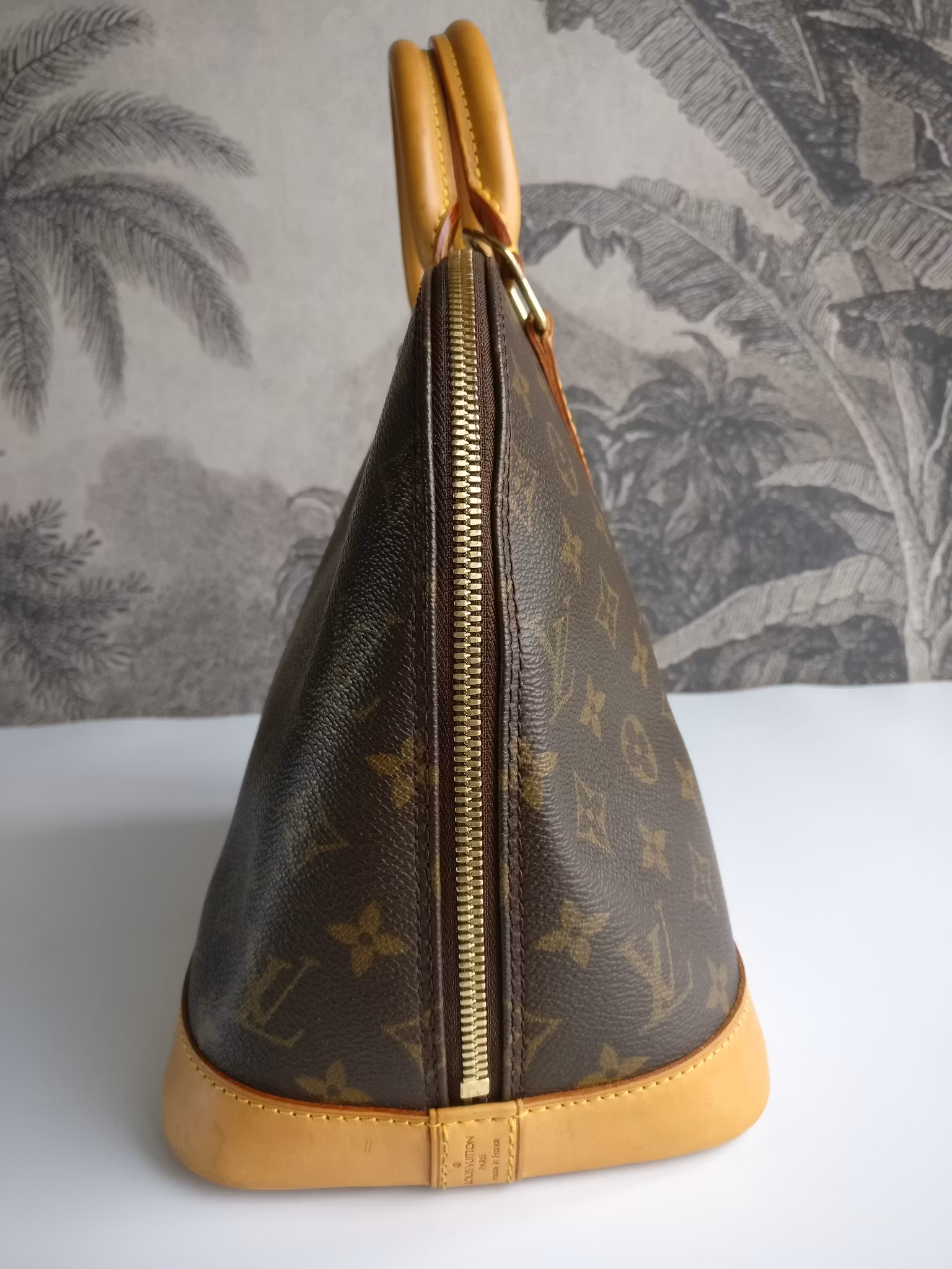 Louis Vuitton Alma PM