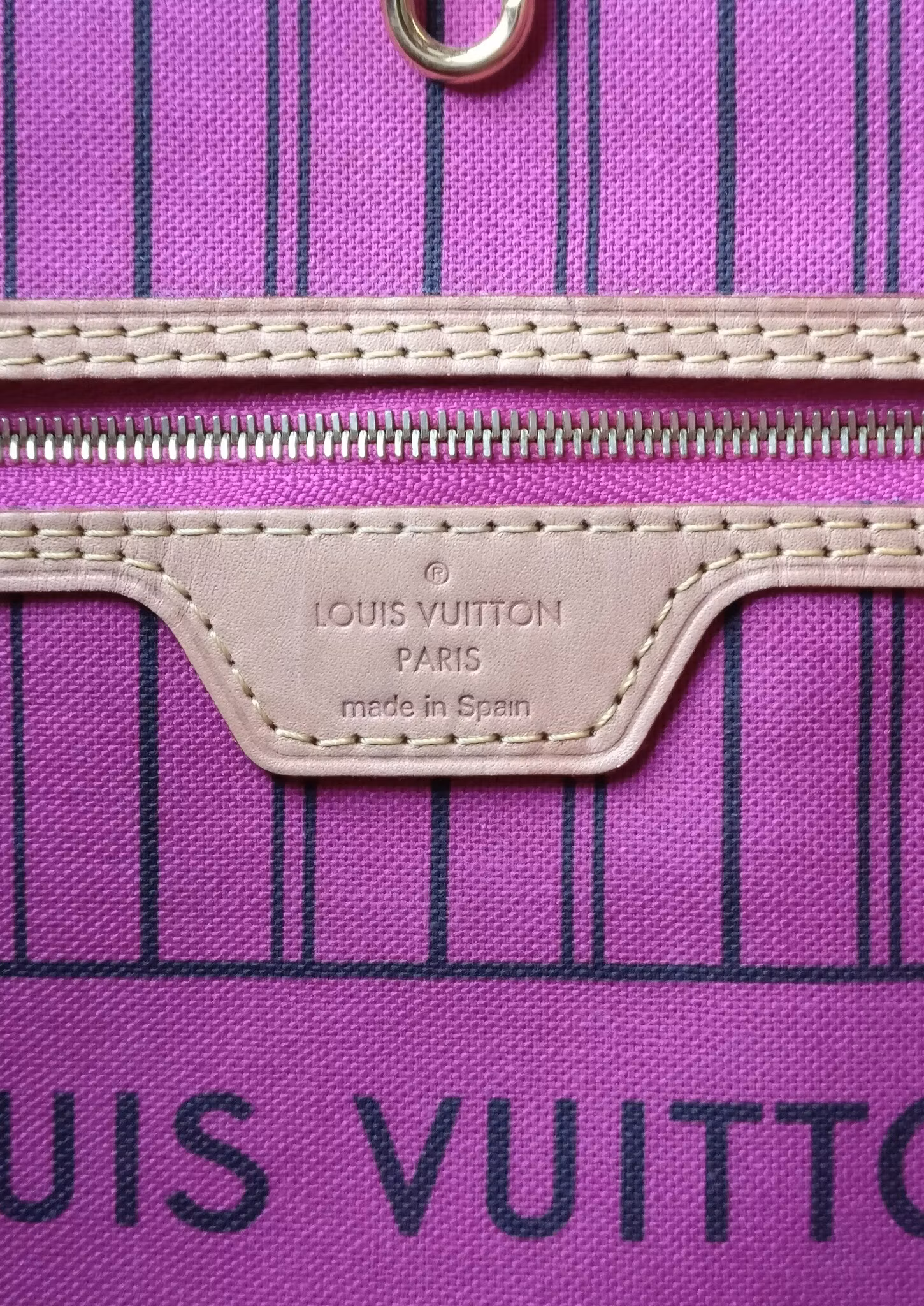 Louis Vuitton Neverfull MM