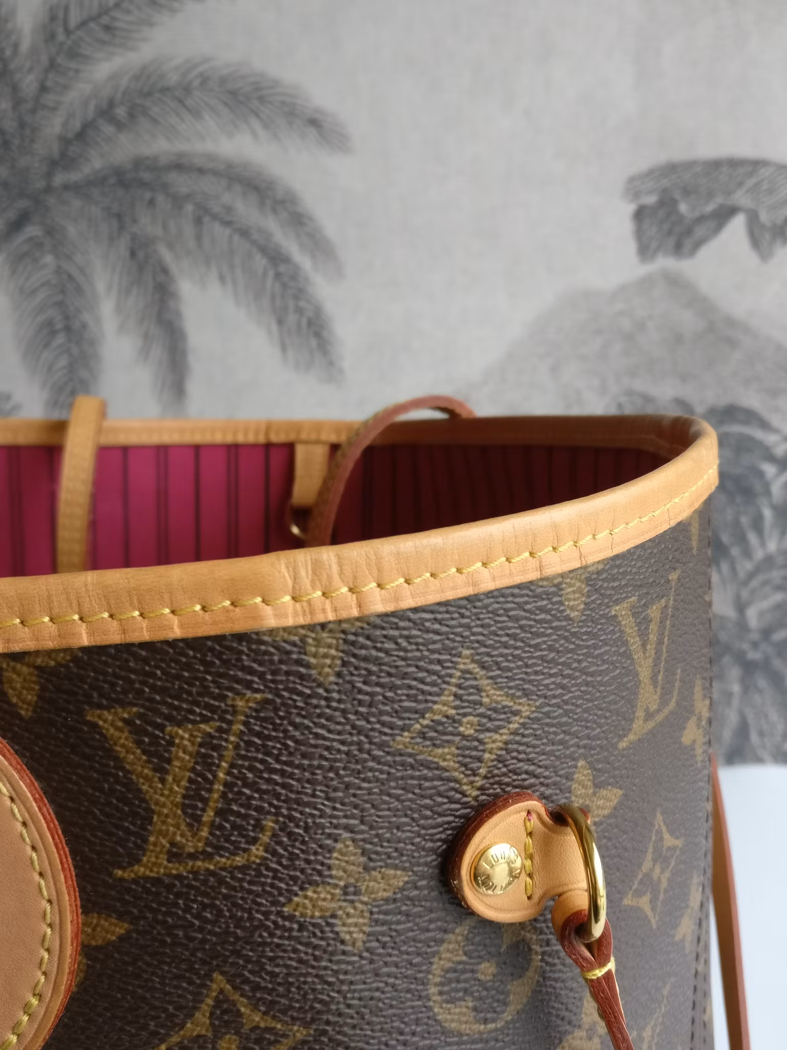 Louis Vuitton Neverfull MM