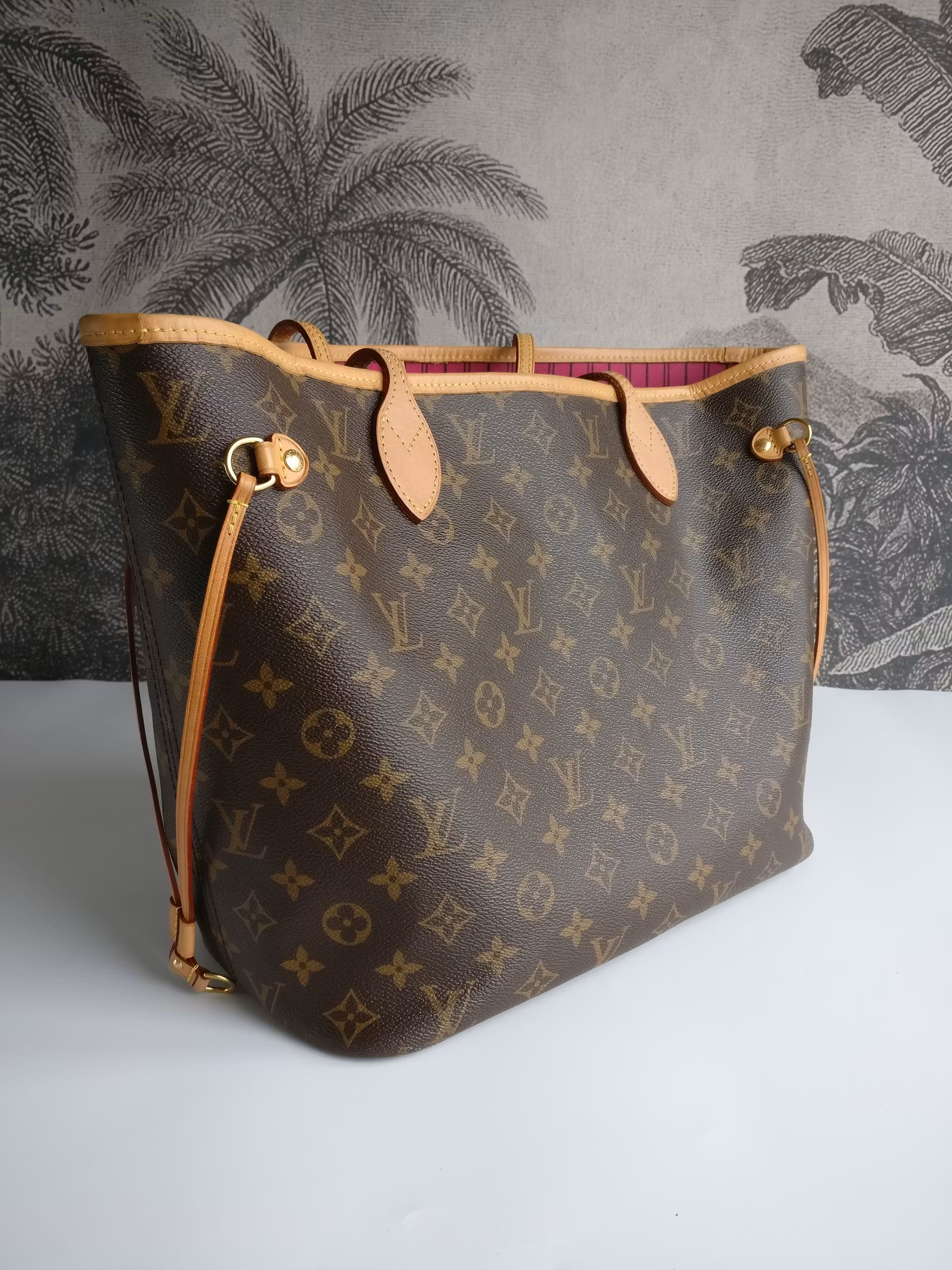 Louis Vuitton Neverfull MM