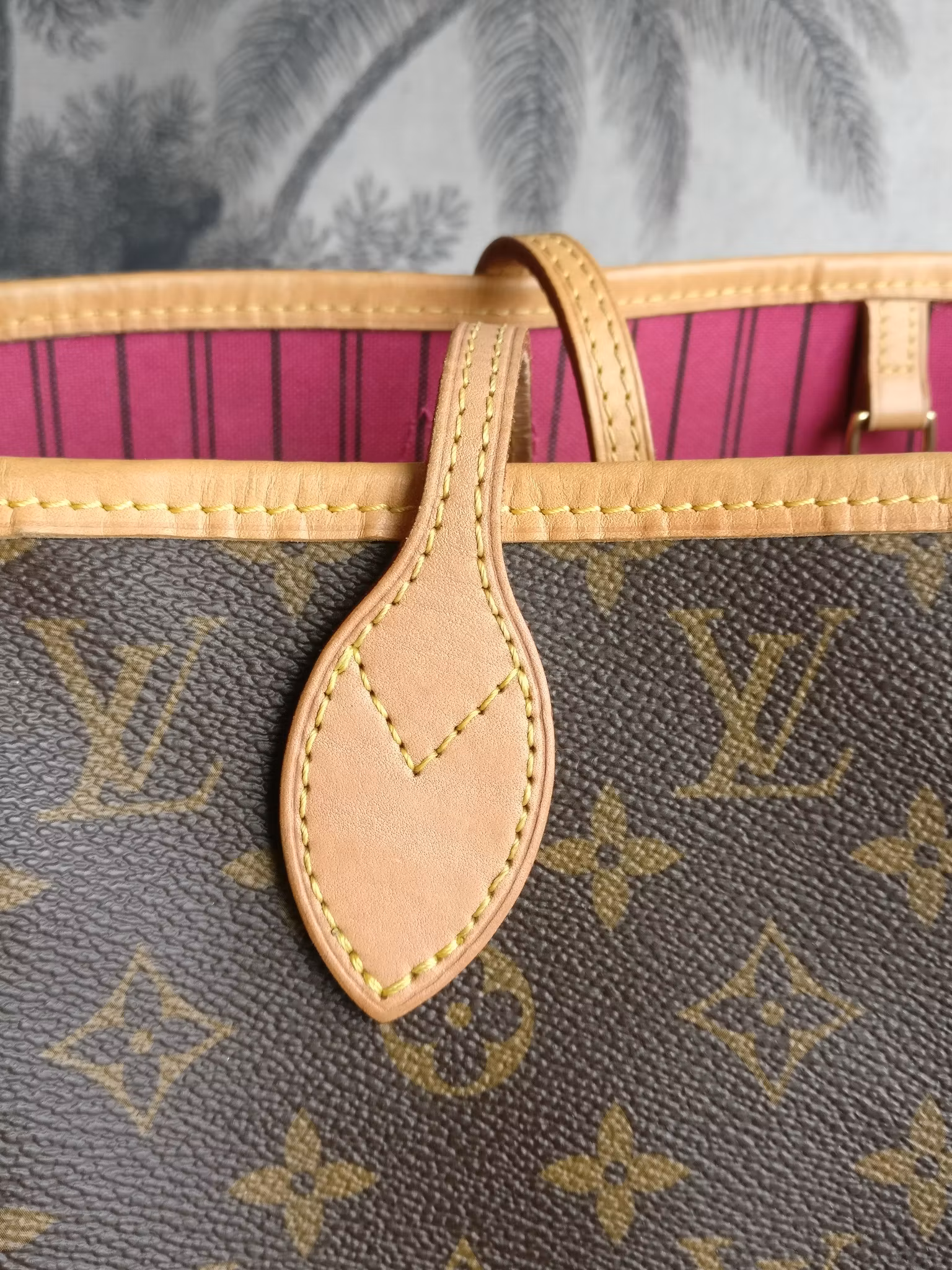 Louis Vuitton Neverfull MM