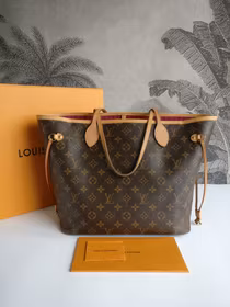 Louis Vuitton Neverfull MM