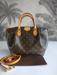 Louis Vuitton Turenne PM