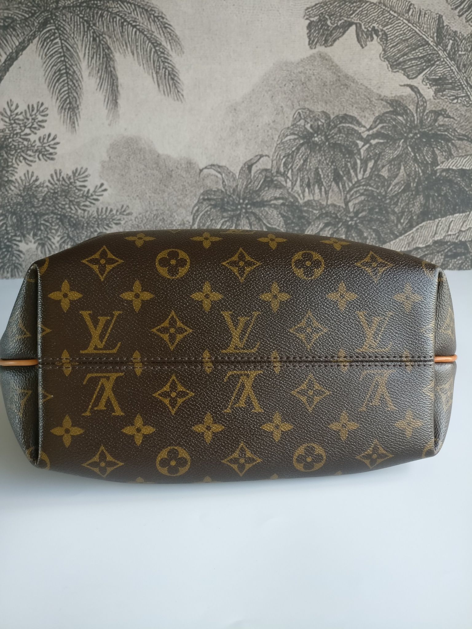 Louis Vuitton Turenne PM
