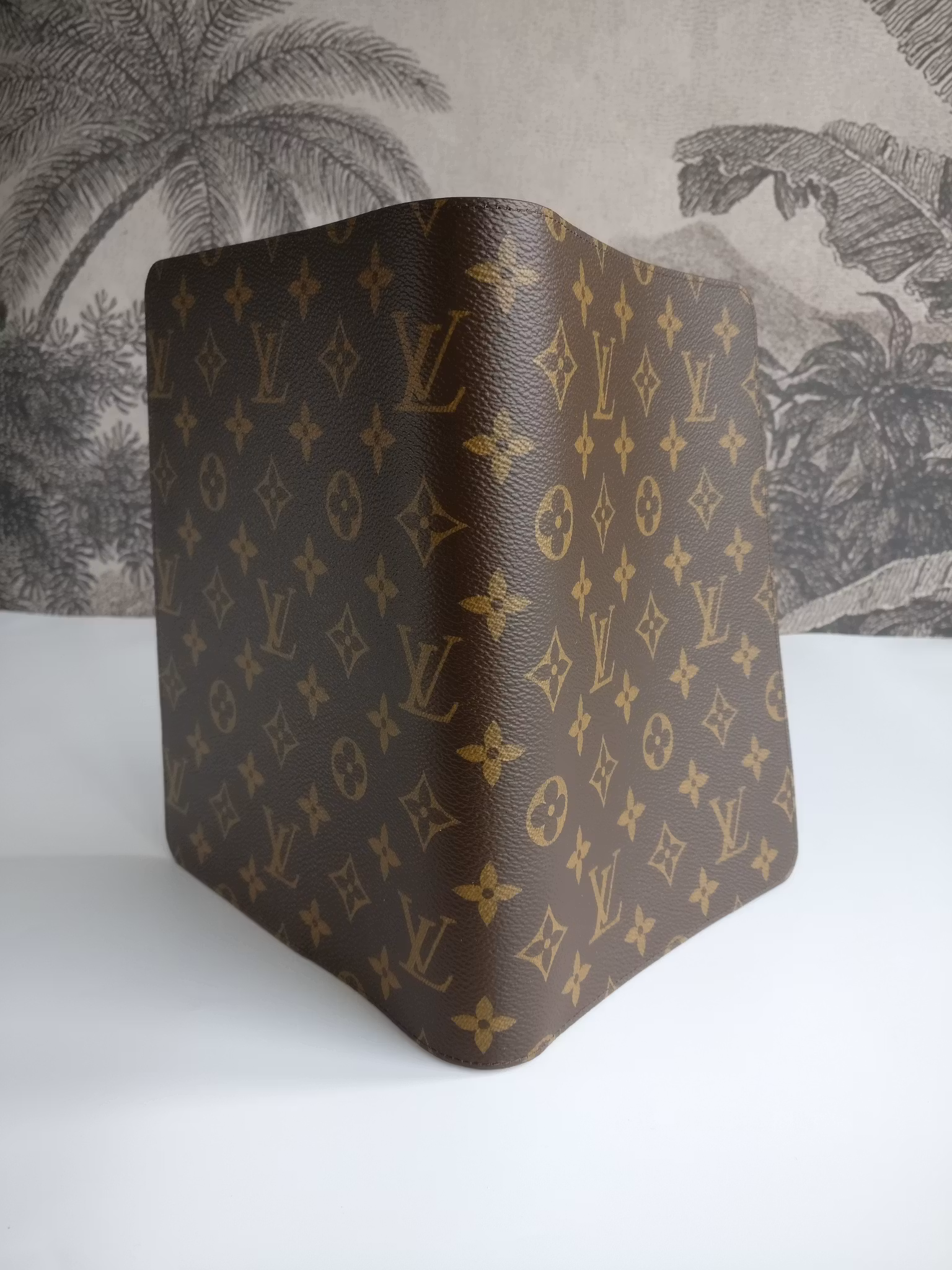 Louis Vuitton Desk Agenda cover
