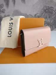 Louis Vuitton Capucines Compact Wallet magnolia