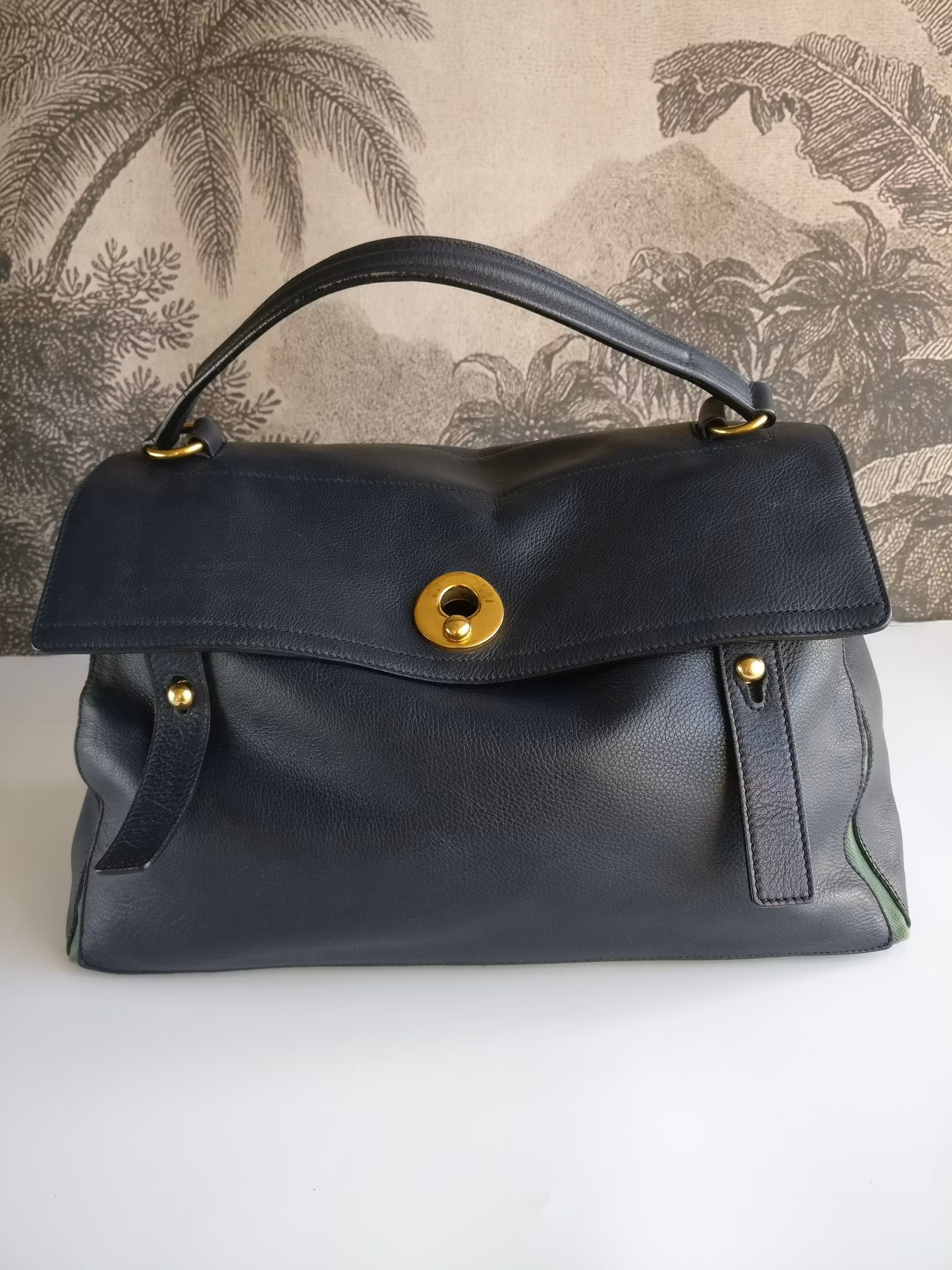 Yves Saint Laurent Muse Two