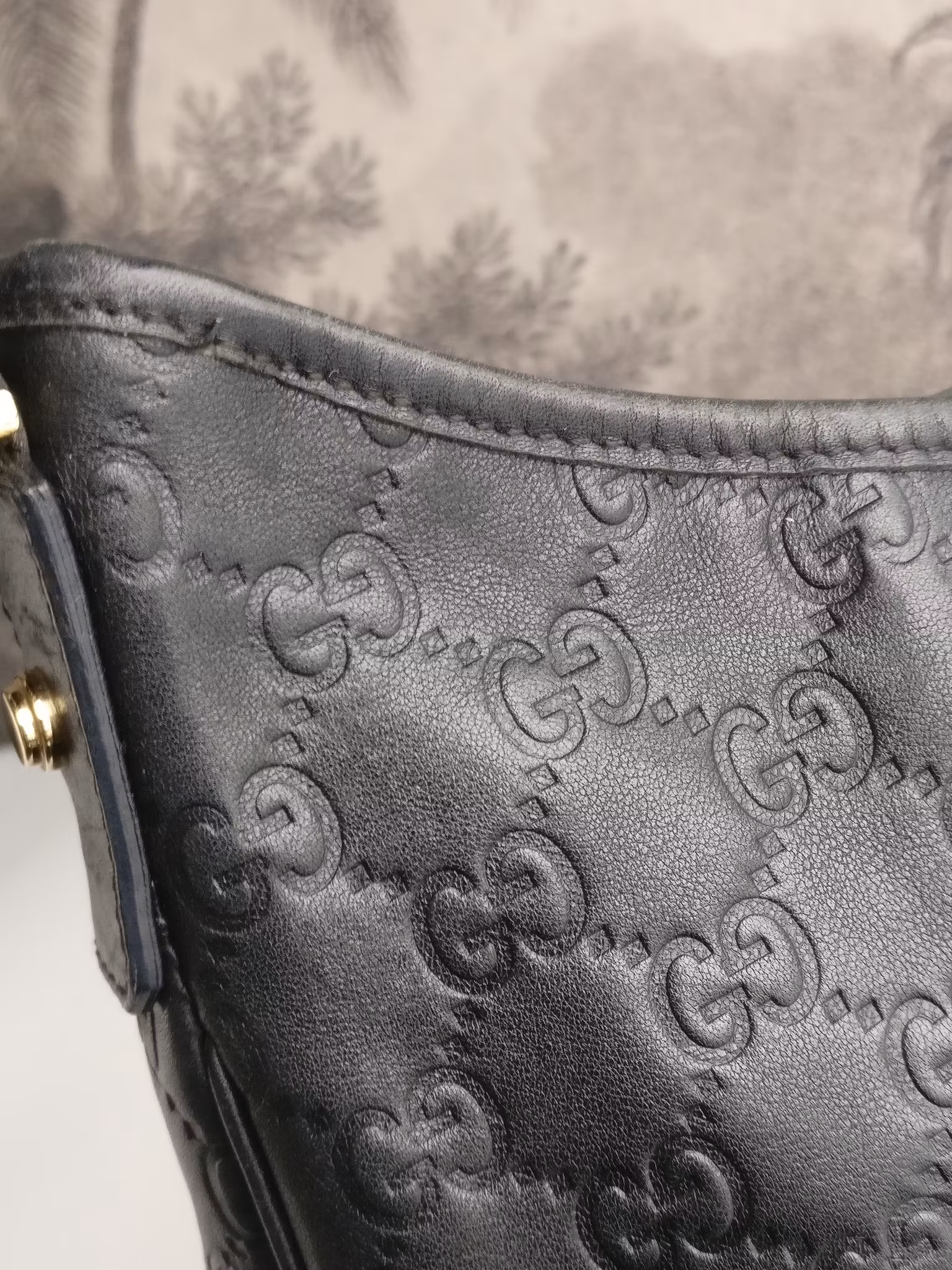 Gucci Guccissima Leather Abbey hobo