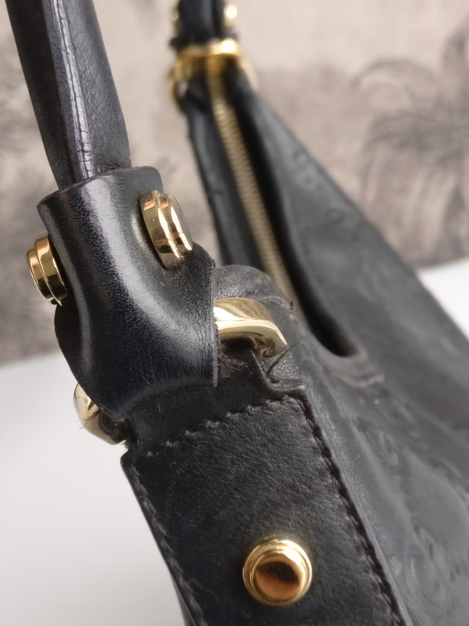 Gucci Guccissima Leather Abbey hobo