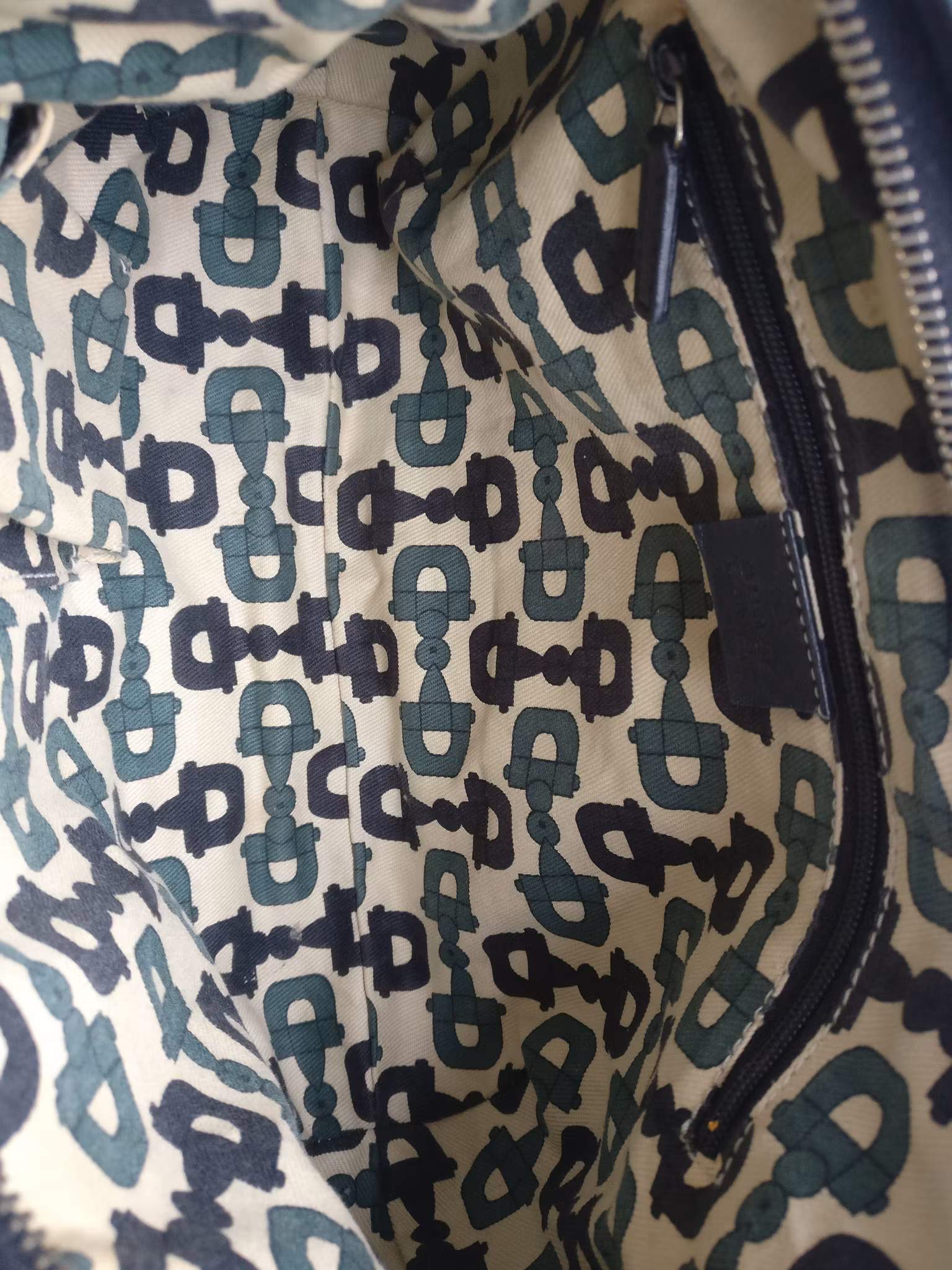 Gucci Guccissima Leather Abbey hobo
