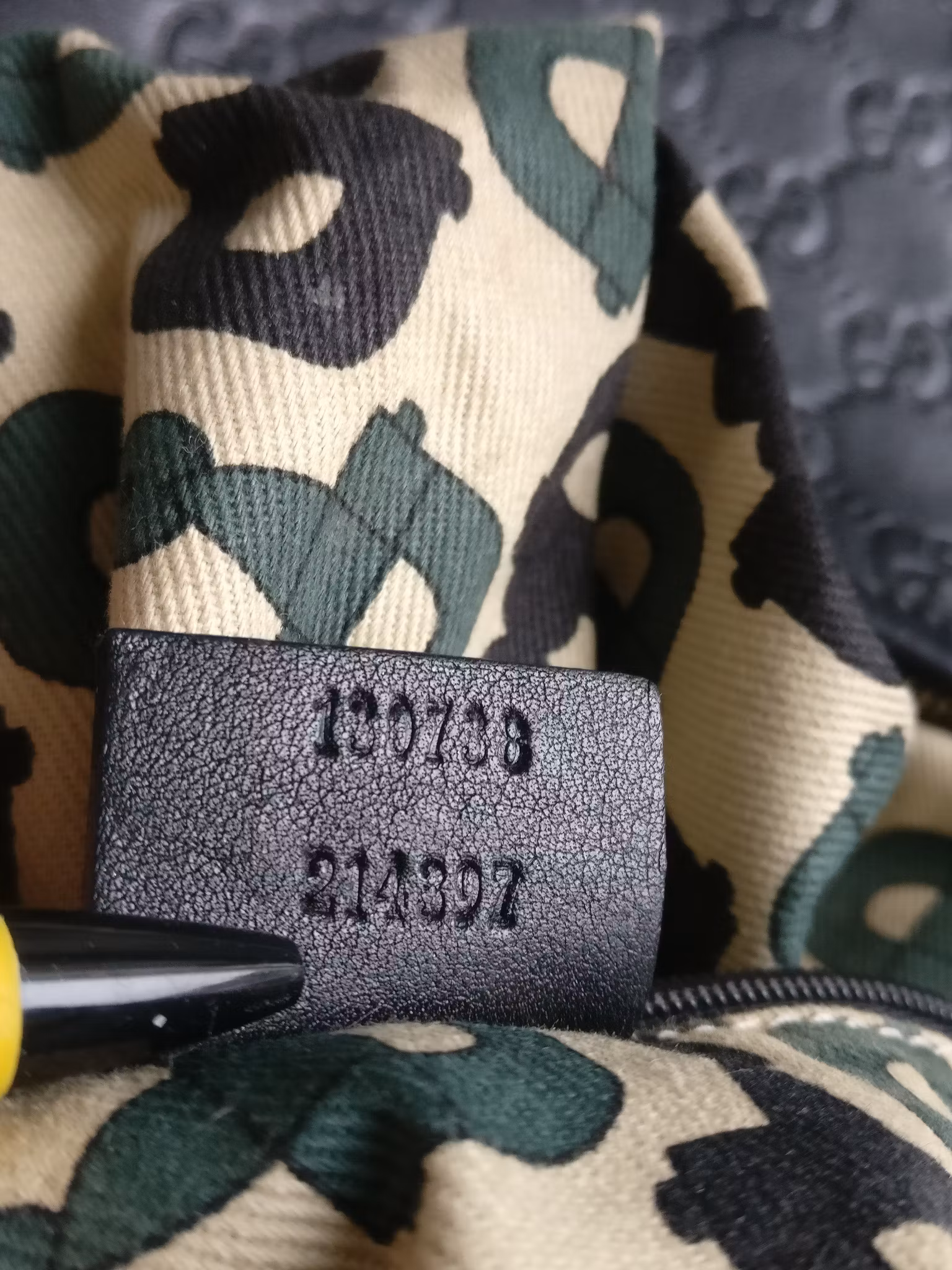 Gucci Guccissima Leather Abbey hobo