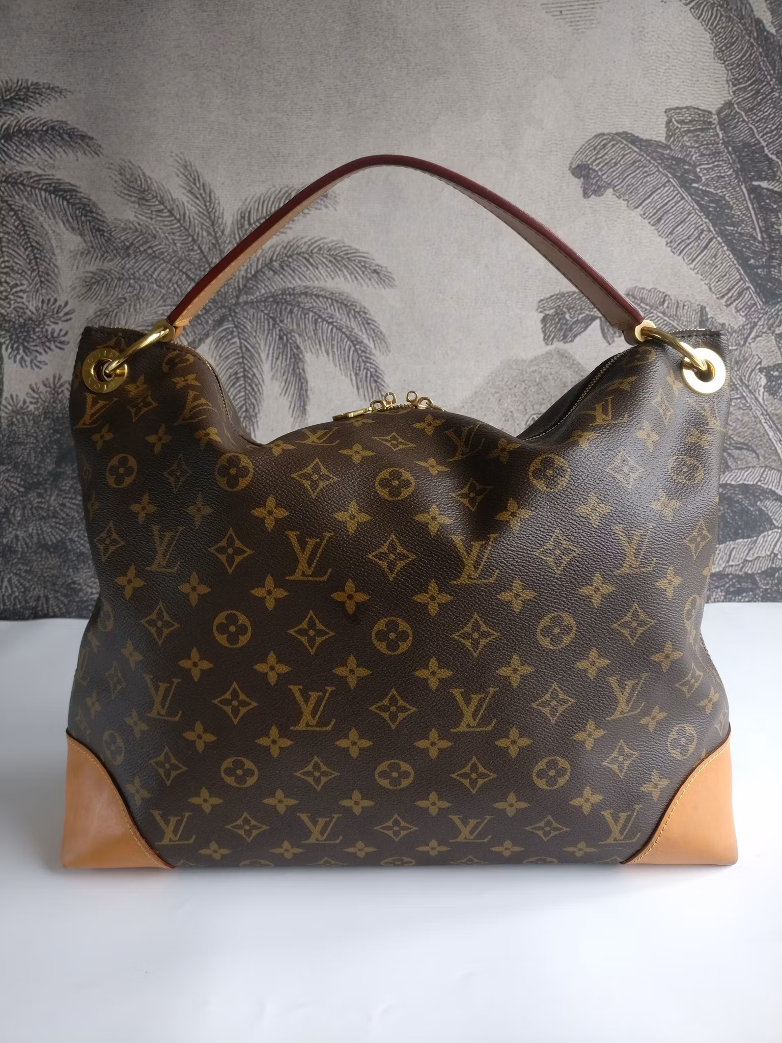 Louis Vuitton Berri MM