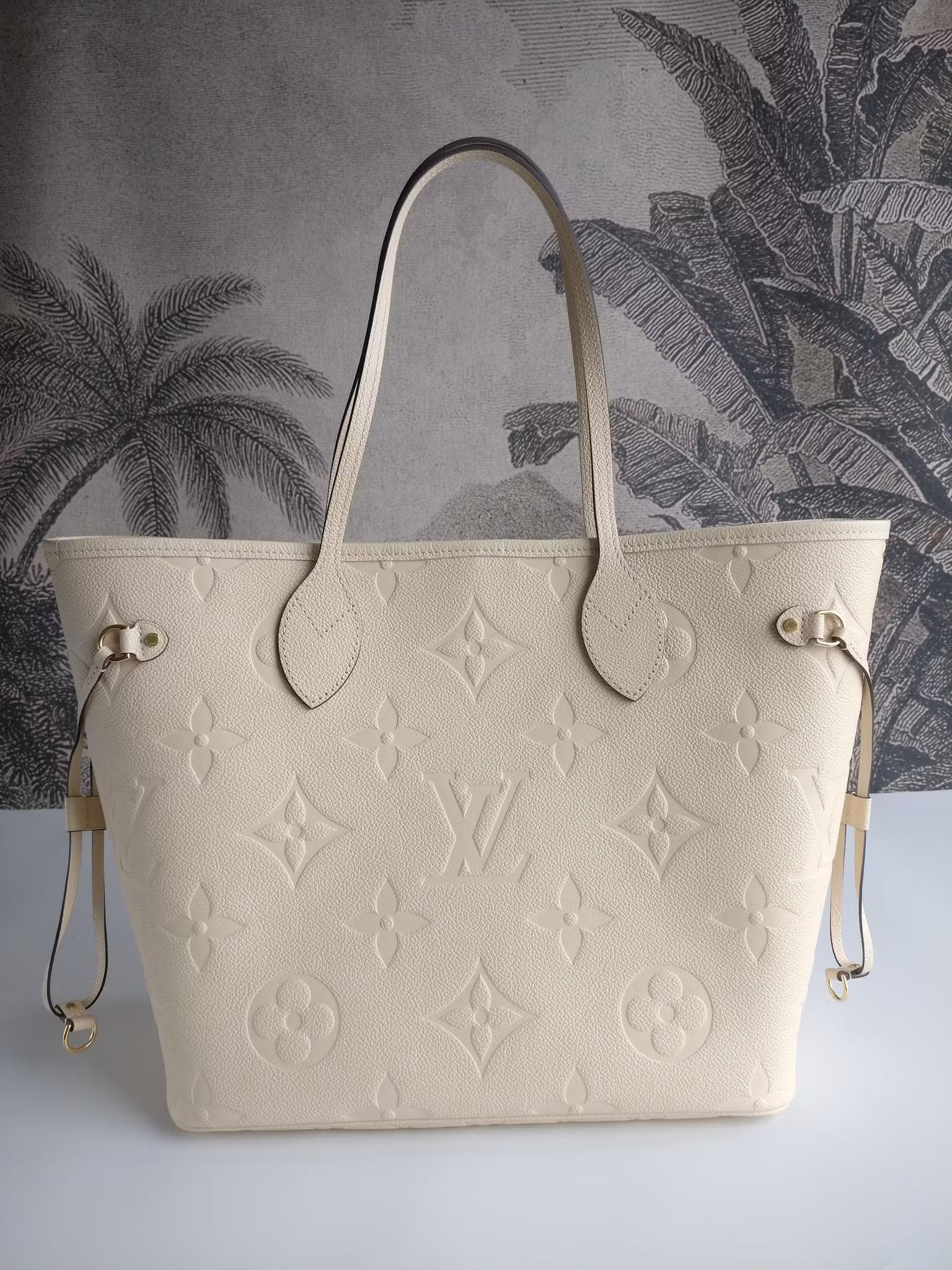 Louis Vuitton Neverfull MM empreinte crème