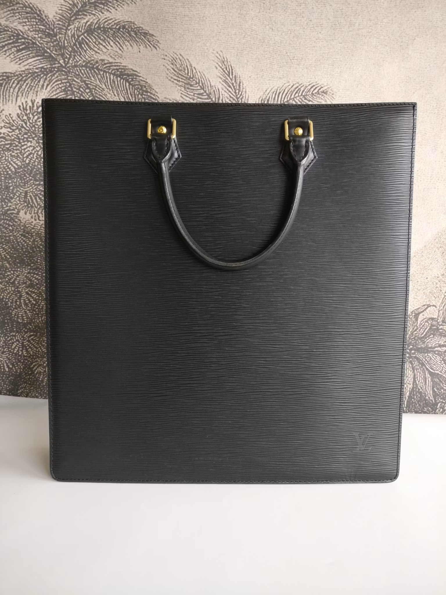 Louis Vuitton Sac Plat black epi