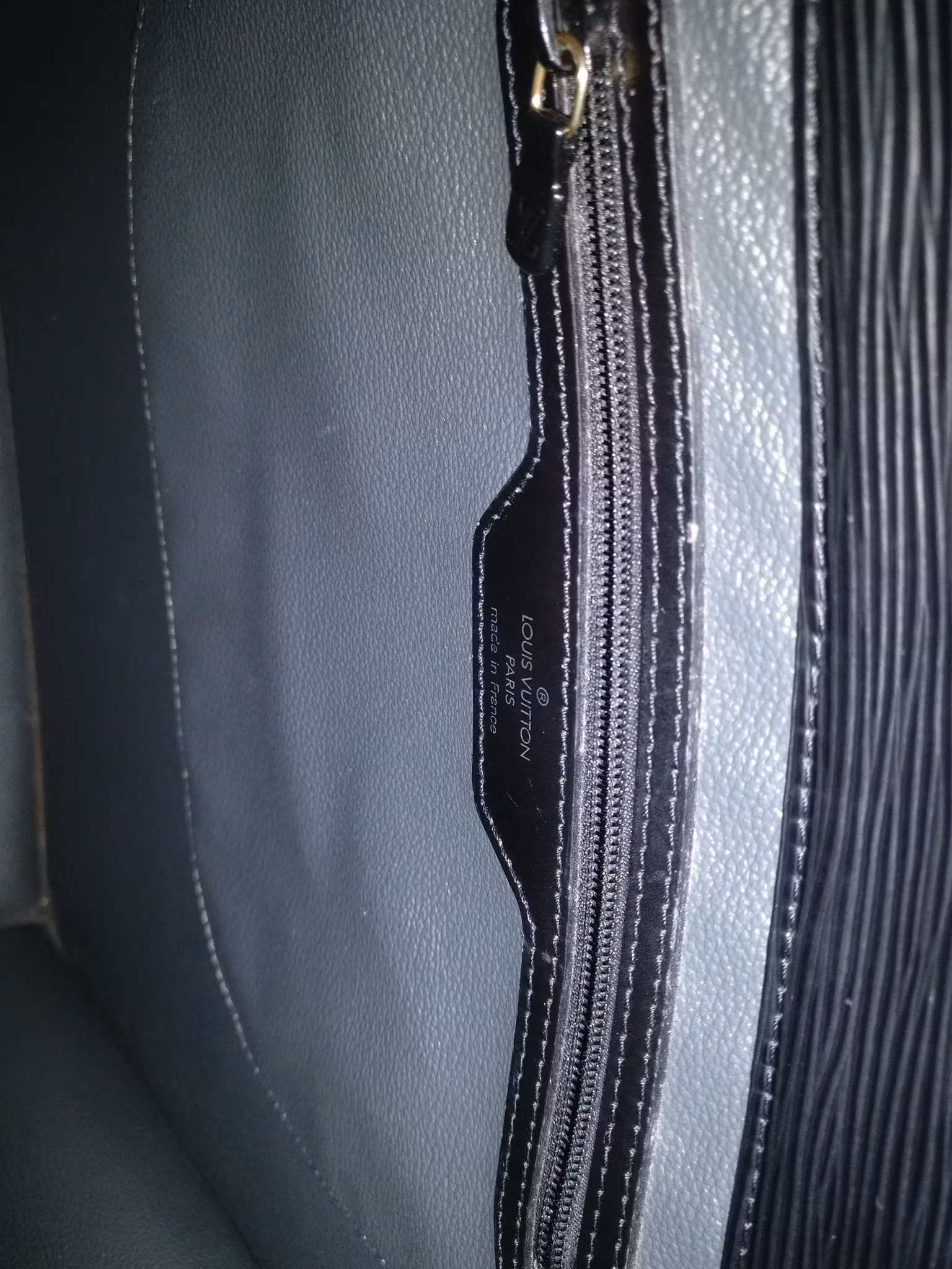 Louis Vuitton Sac Plat black epi