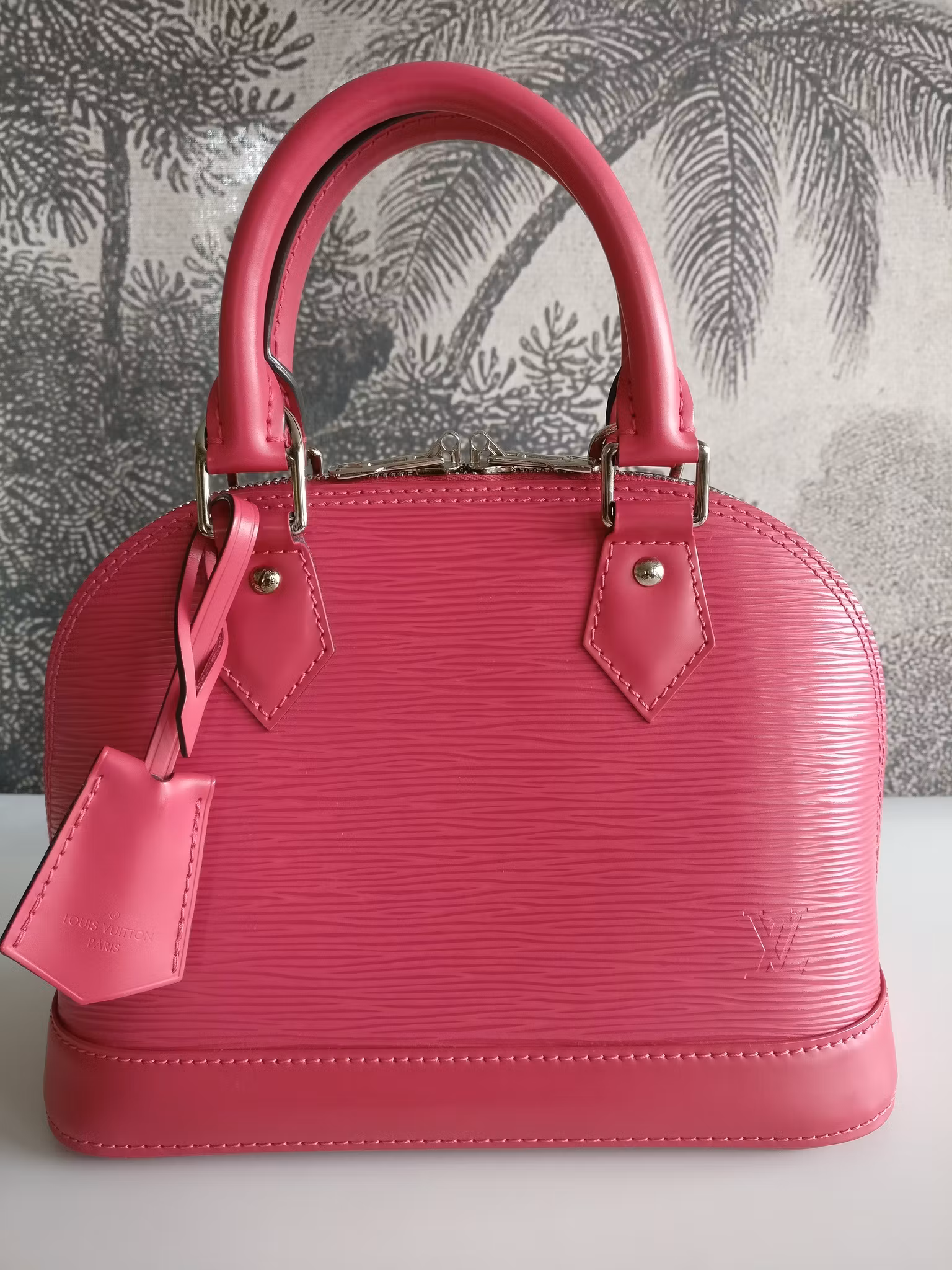 Louis Vuitton Alma BB epi