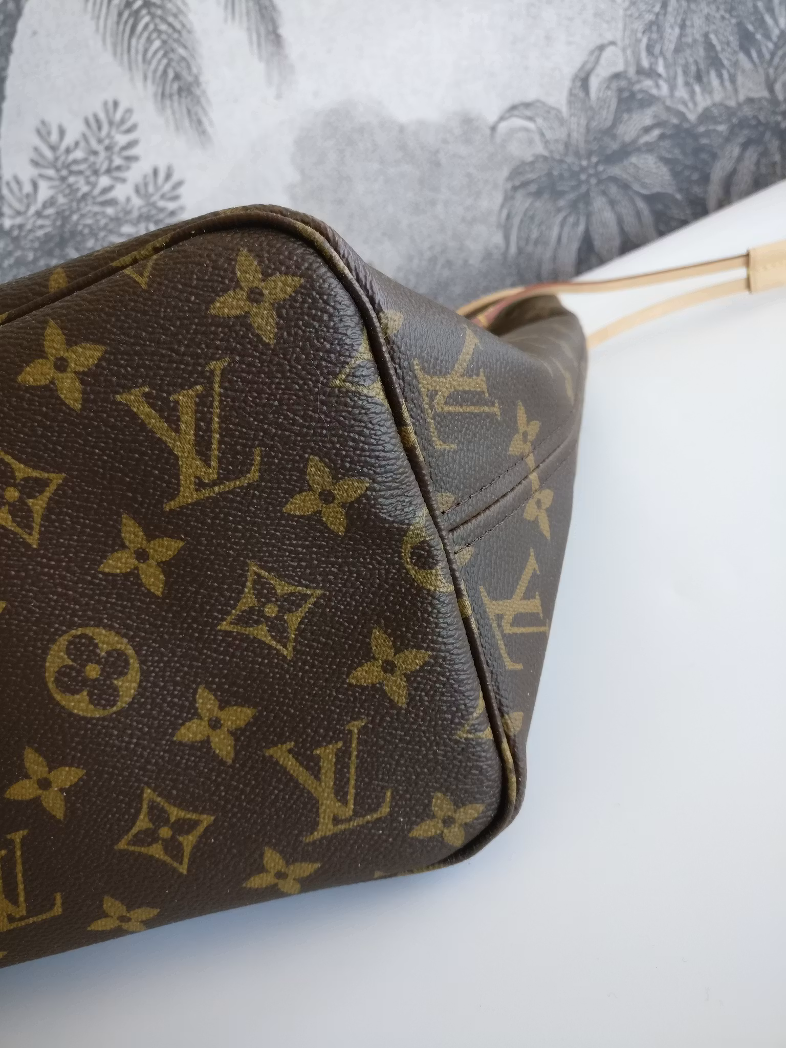 Louis Vuitton Neverfull MM