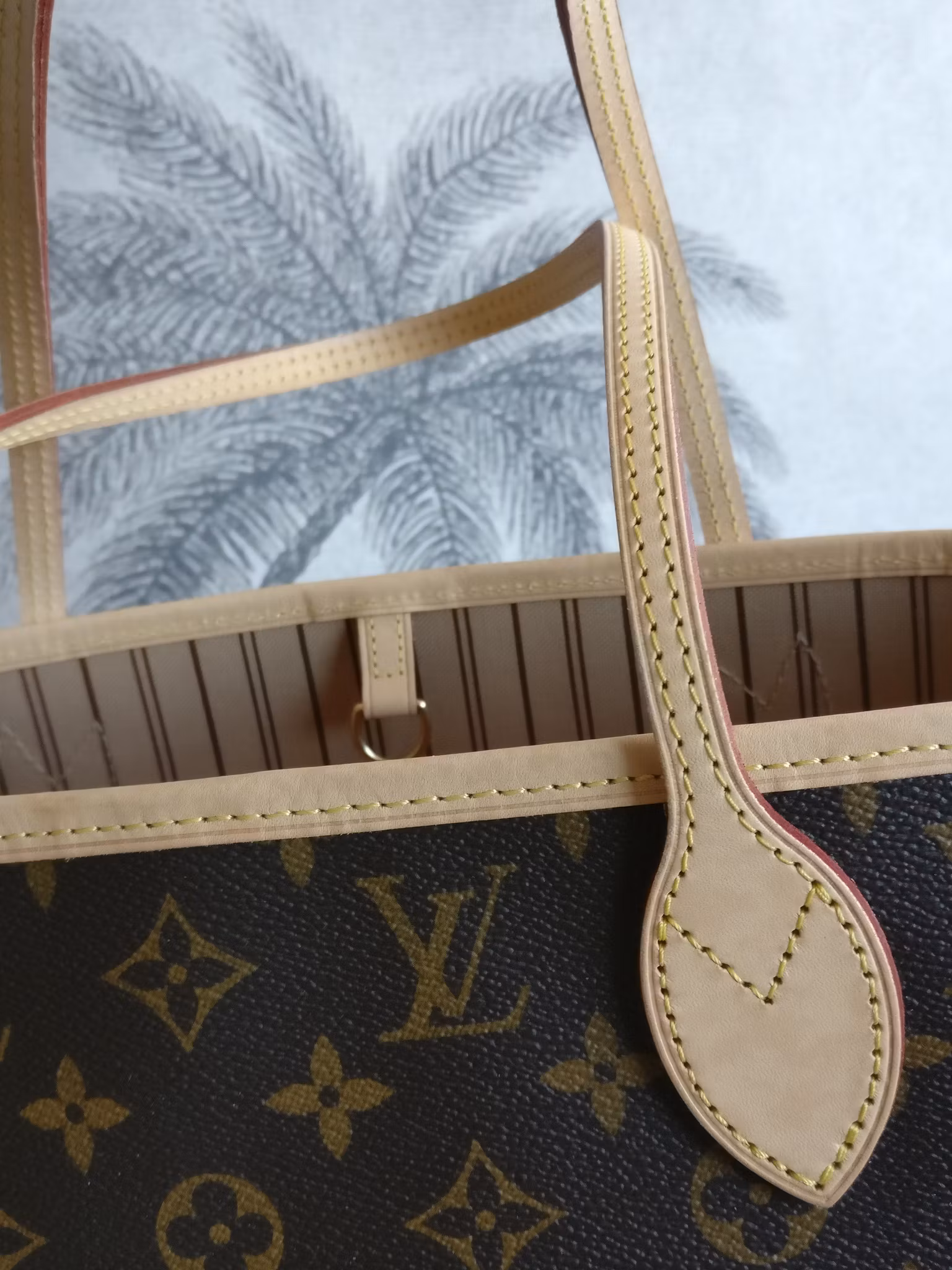 Louis Vuitton Neverfull MM