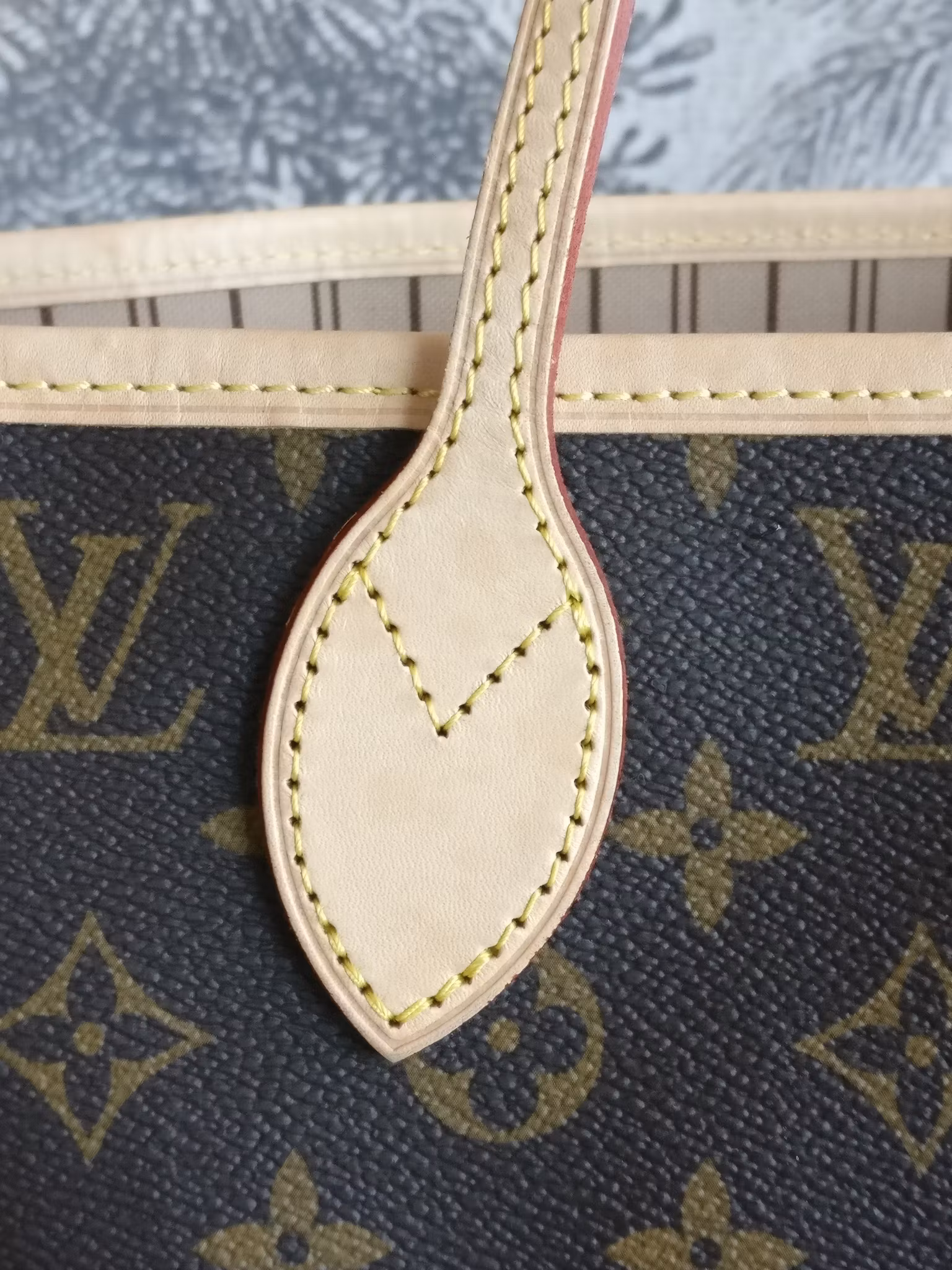 Louis Vuitton Neverfull MM