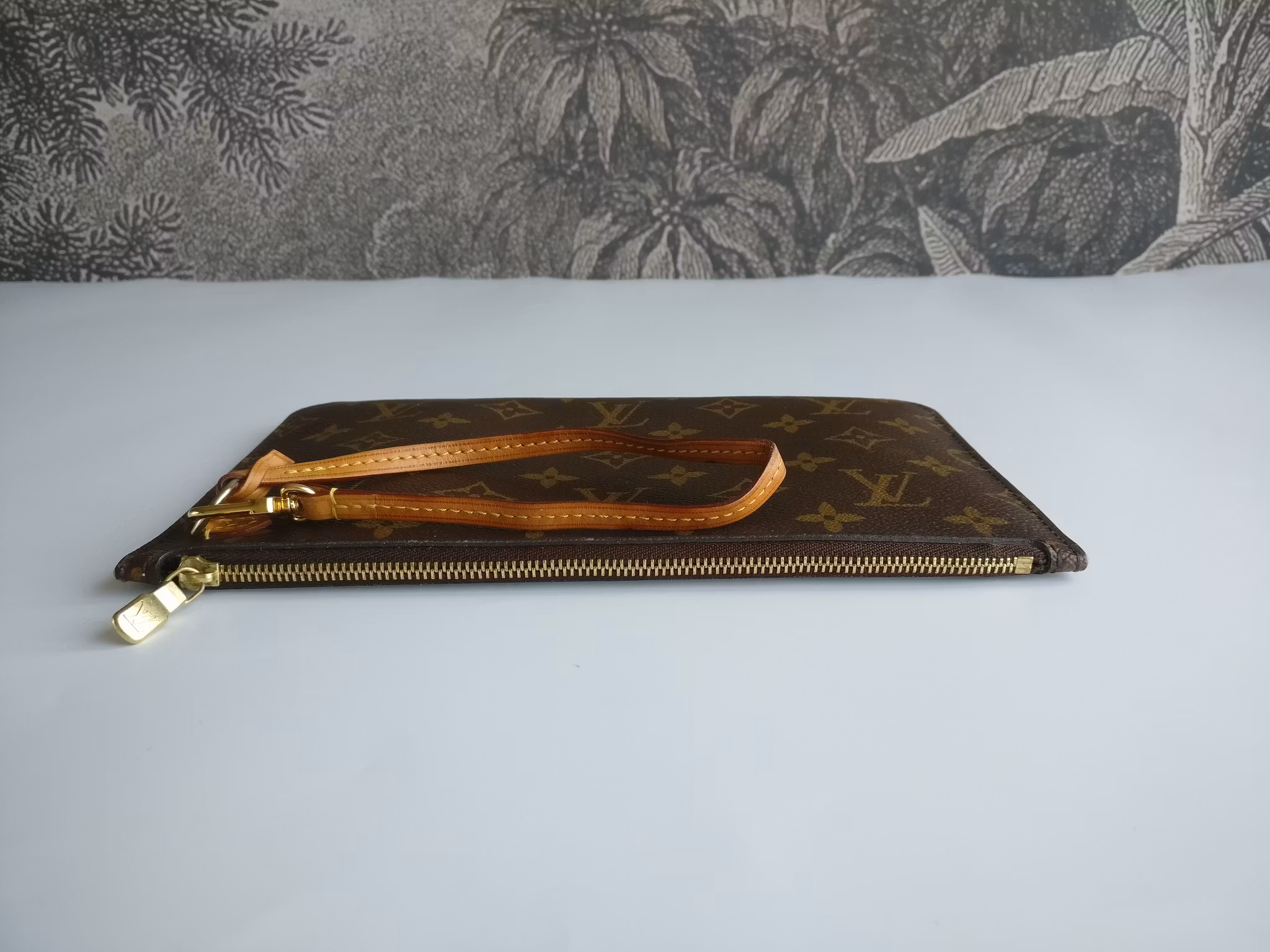 Louis Vuitton Neverfull MM/GM pochette