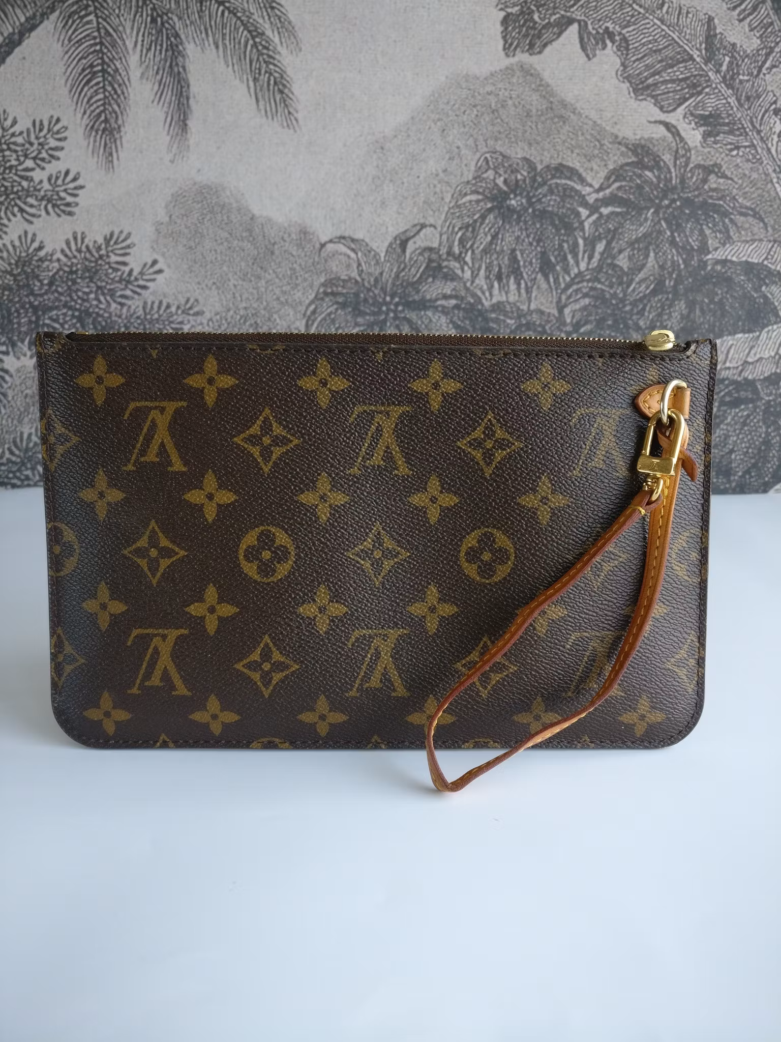 Louis Vuitton Neverfull MM/GM pochette