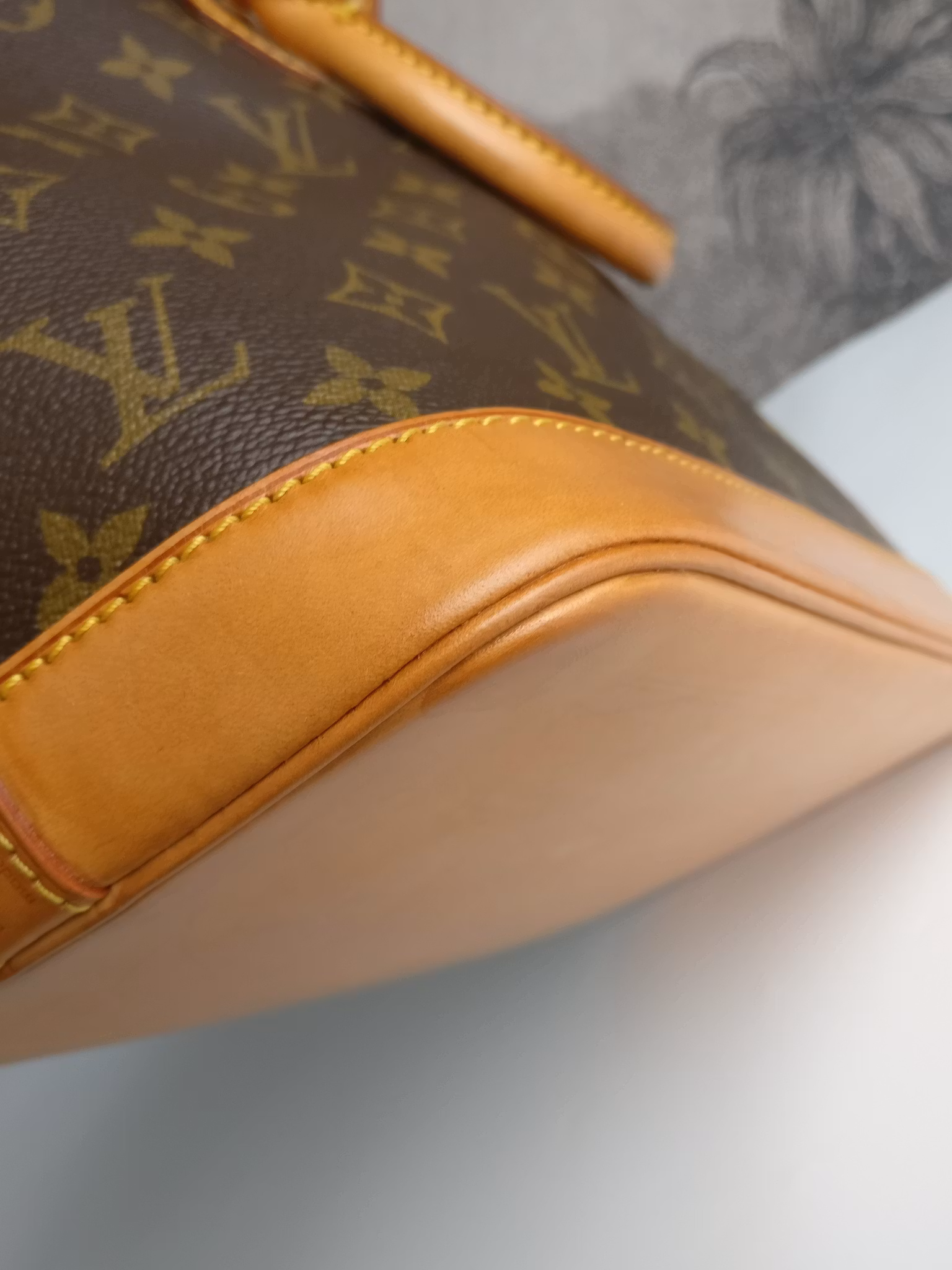Louis Vuitton Alma PM