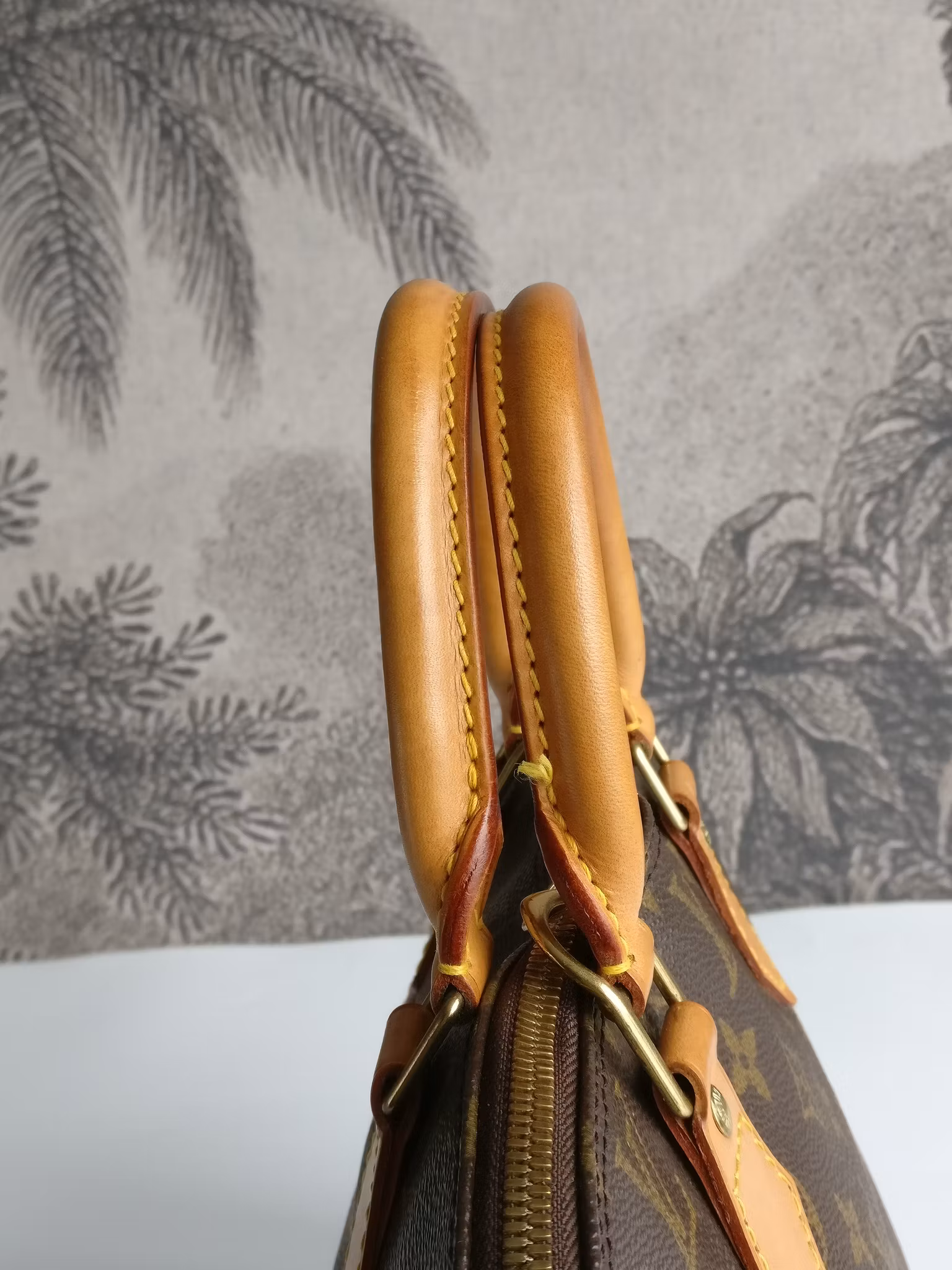 Louis Vuitton Alma PM