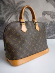 Louis Vuitton Alma PM