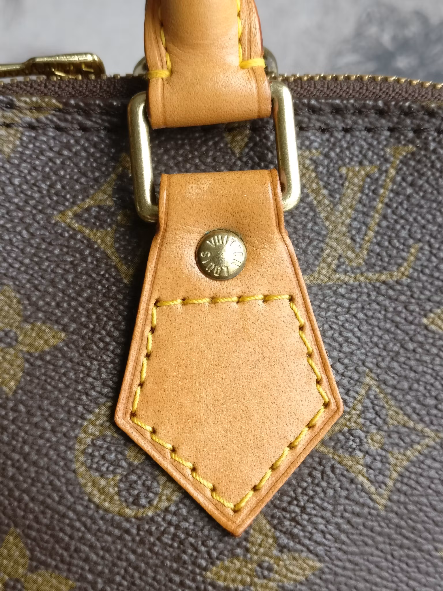 Louis Vuitton Alma PM