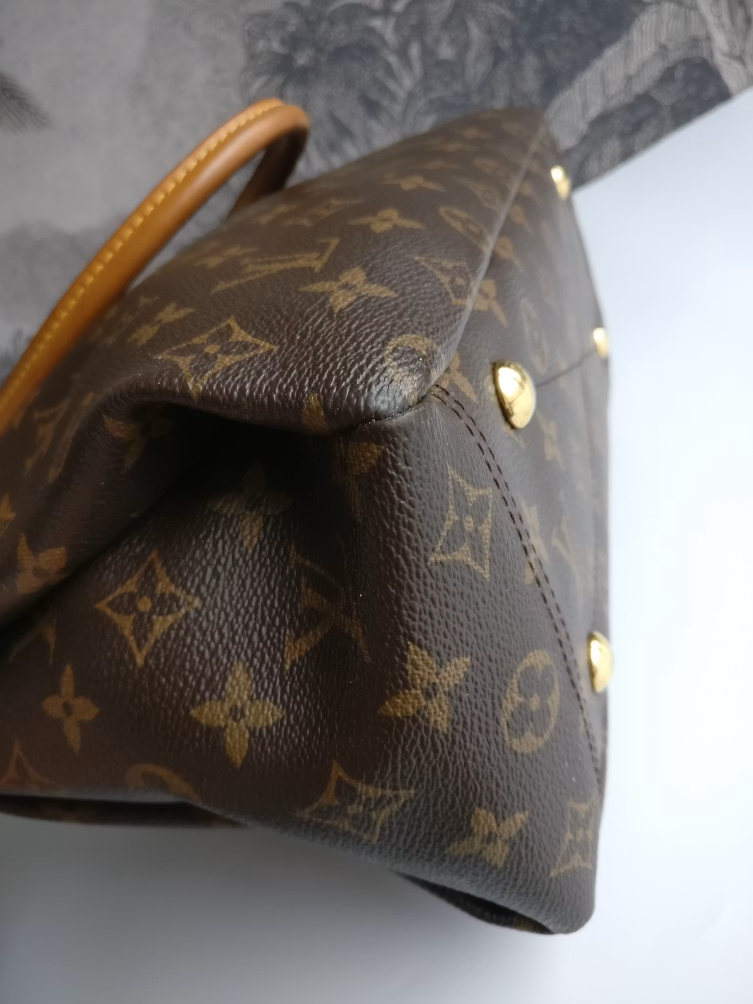 Louis Vuitton Pallas MM tote