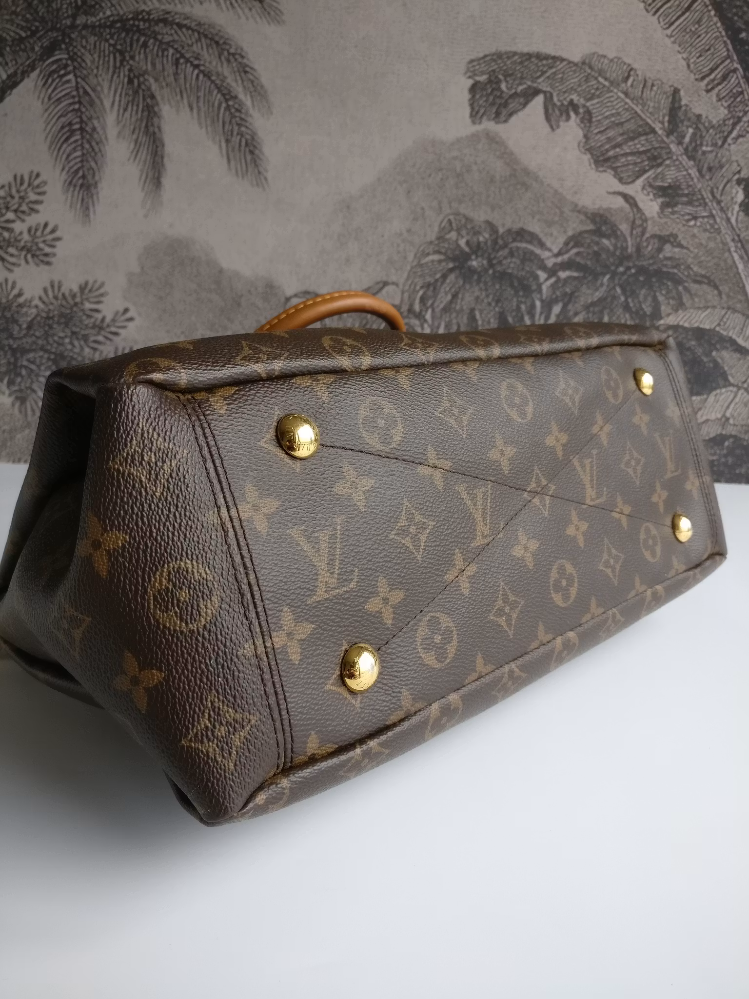 Louis Vuitton Pallas MM tote