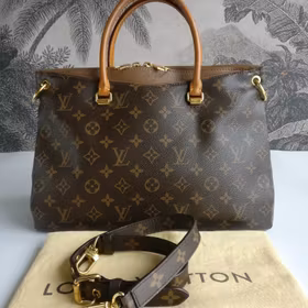 Louis Vuitton Pallas MM tote