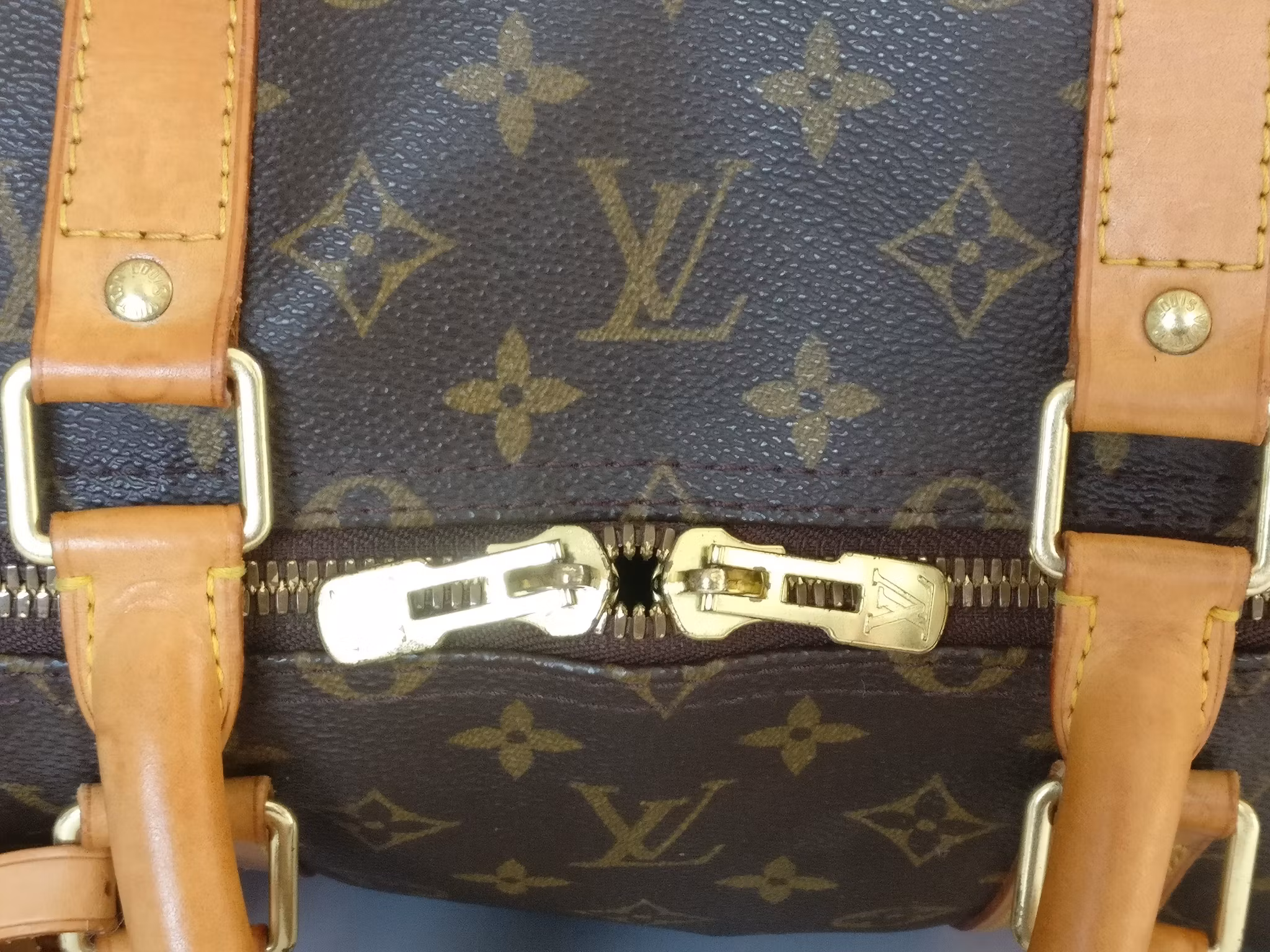 Louis Vuitton Keepall bandouliere 55