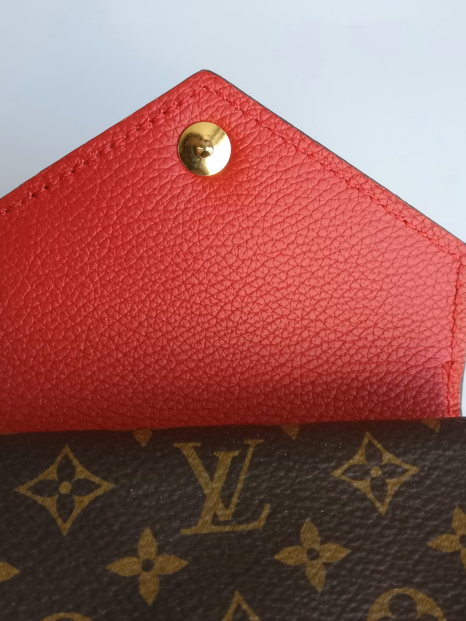 Louis Vuitton Double V compact wallet Rubion