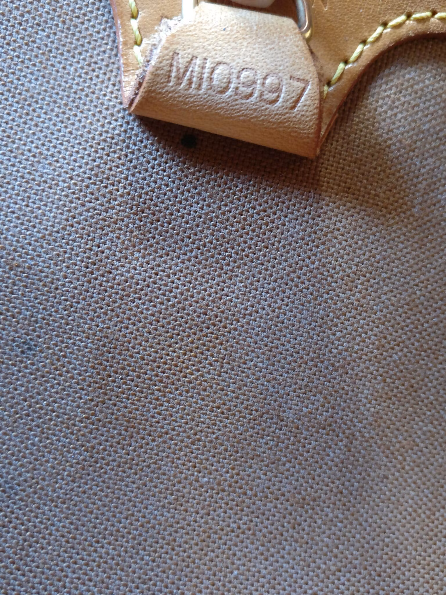 Louis Vuitton Ellipse PM