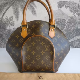 Louis Vuitton Ellipse PM