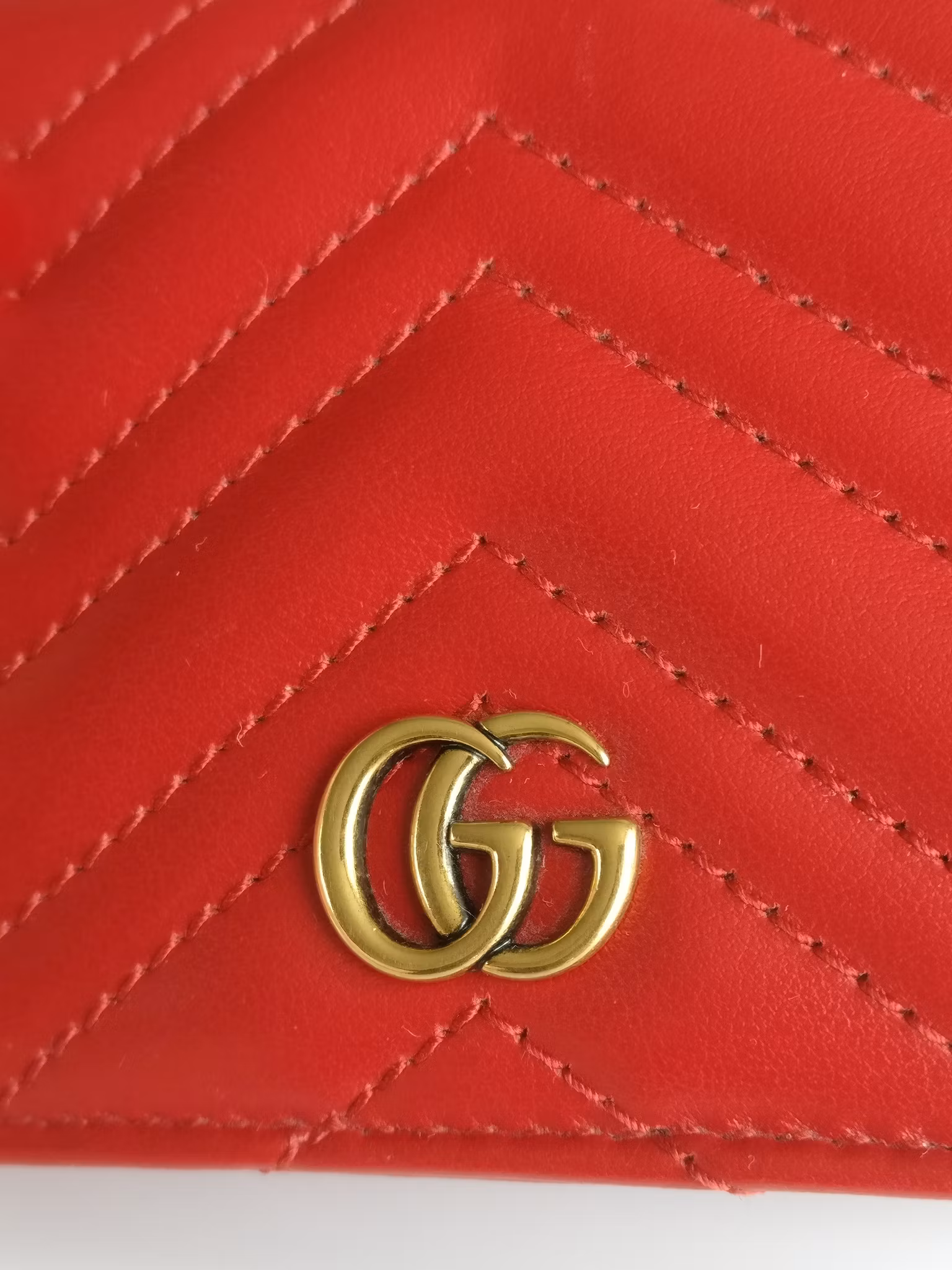 Gucci GG Marmont card case wallet