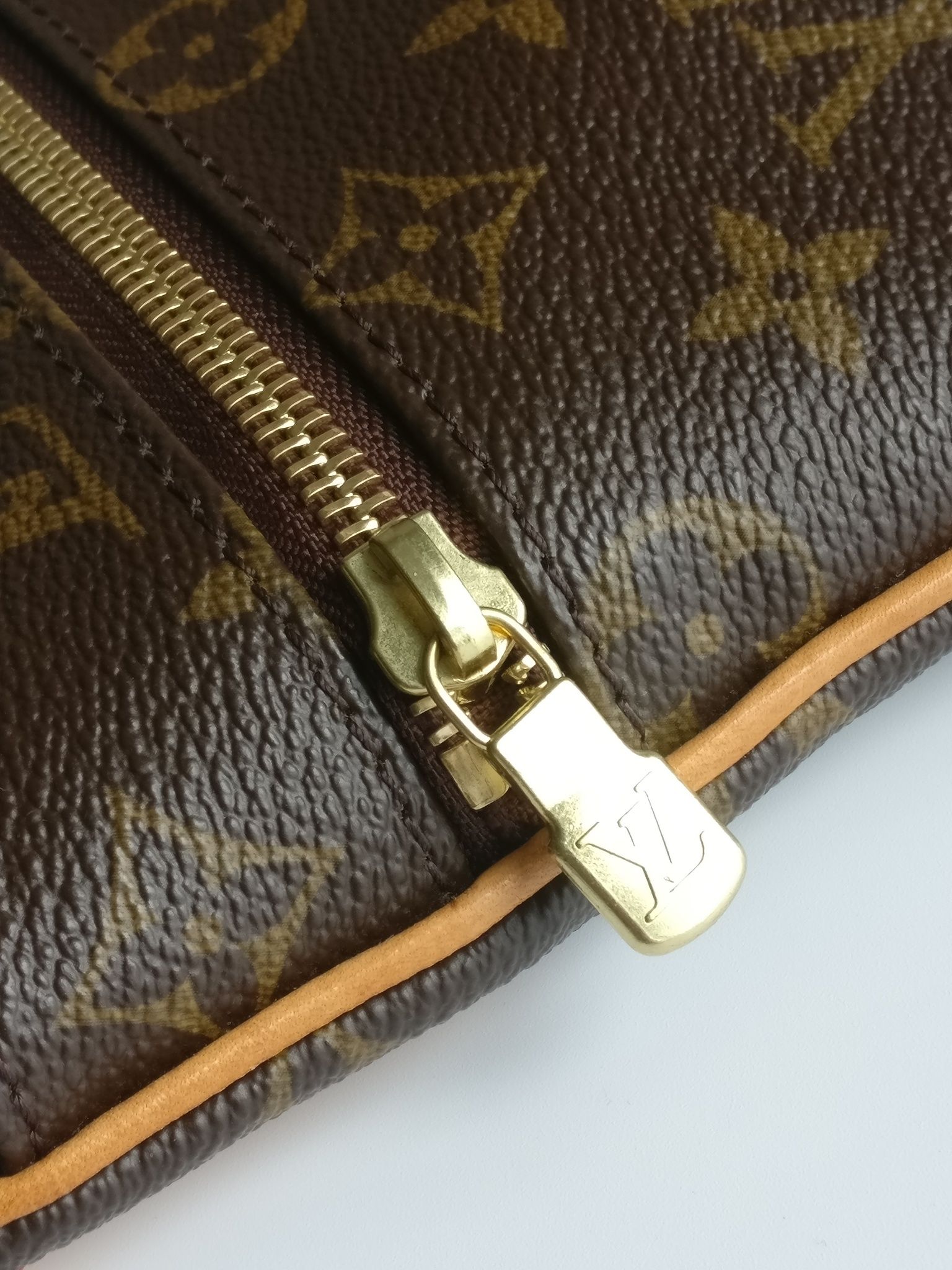 Louis Vuitton Pochette Valmy