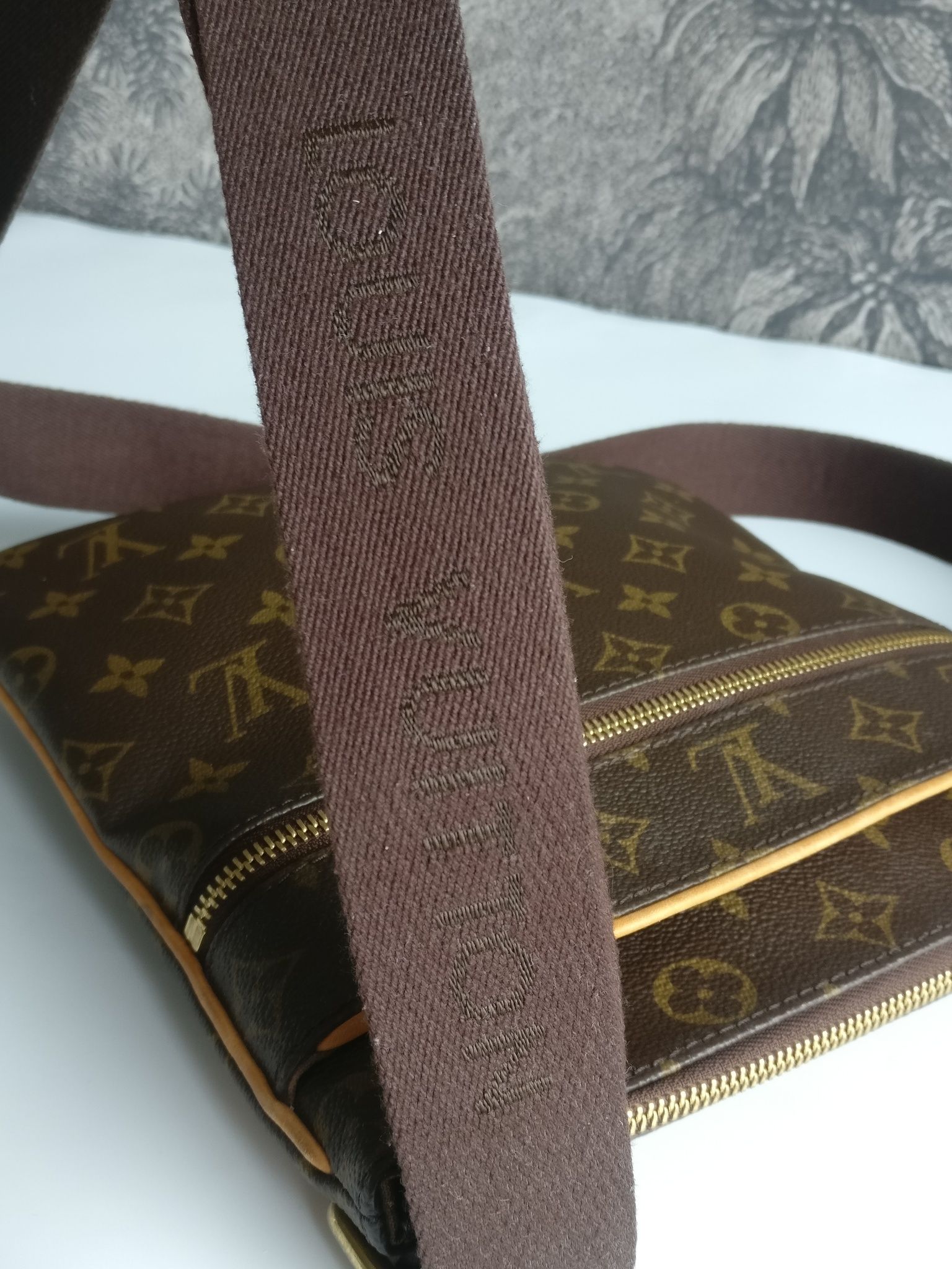 Louis Vuitton Pochette Valmy