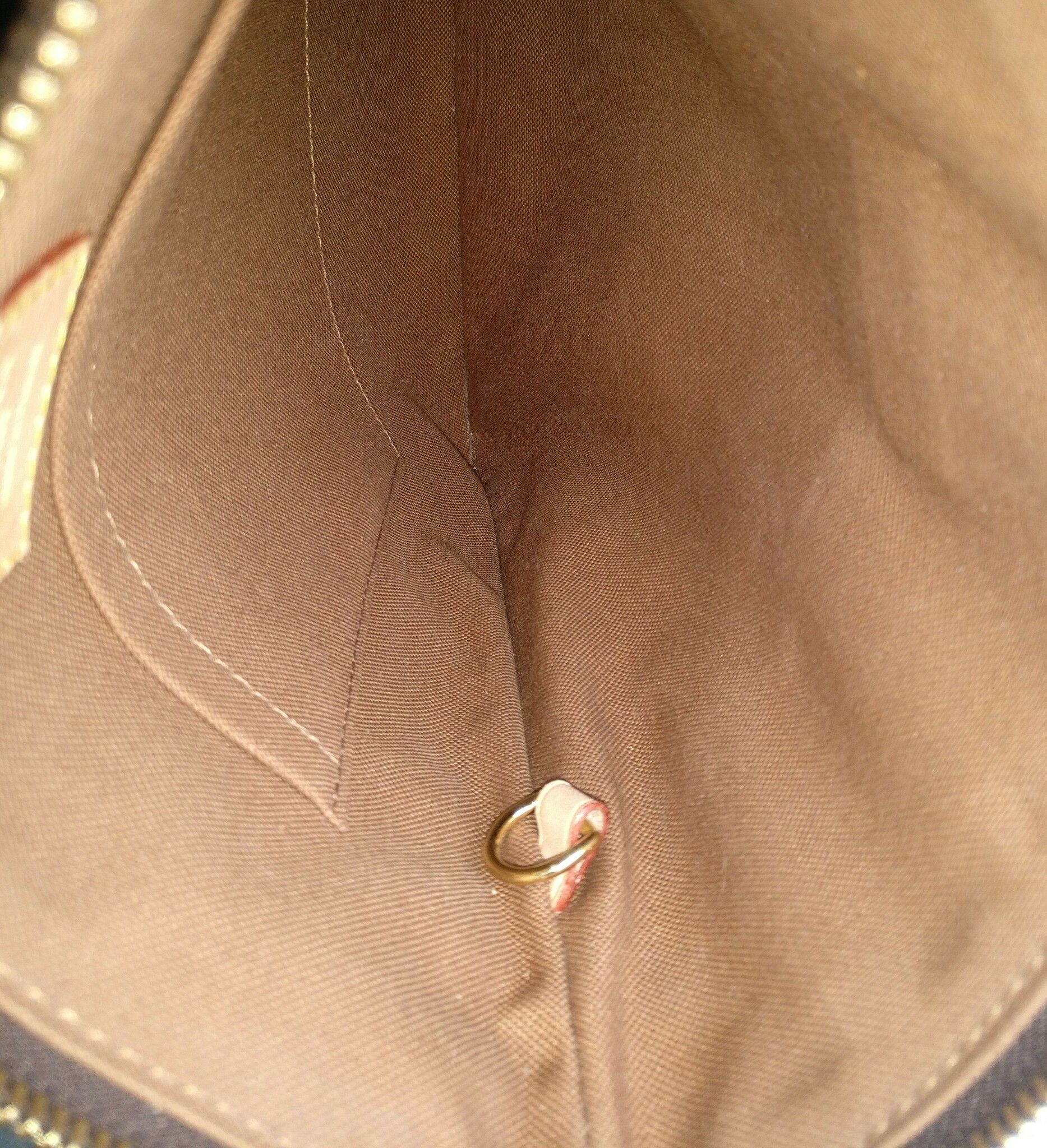 Louis Vuitton Pochette Valmy