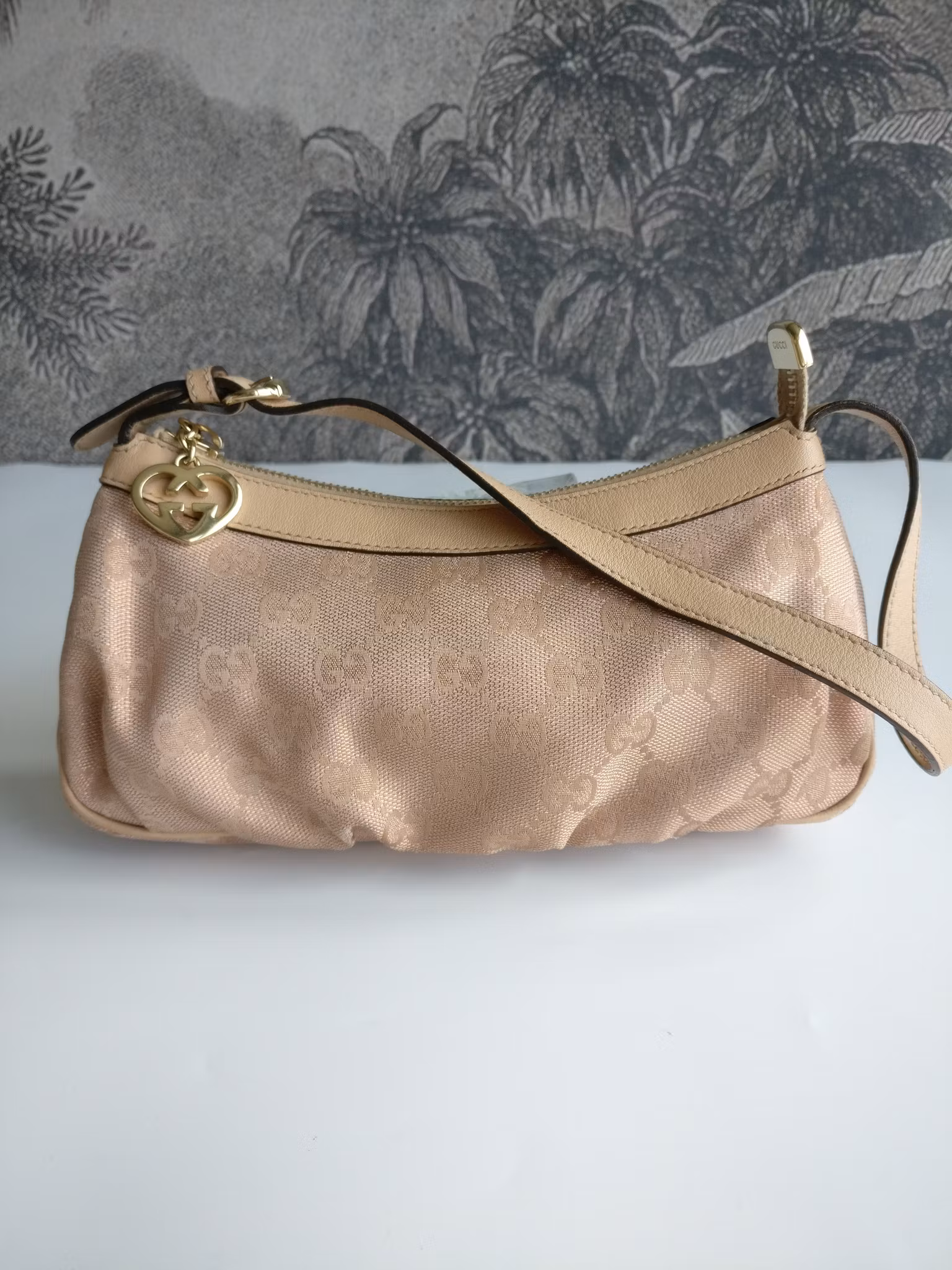 Gucci Pink GG Canvas Interlocking G Heart Pochette