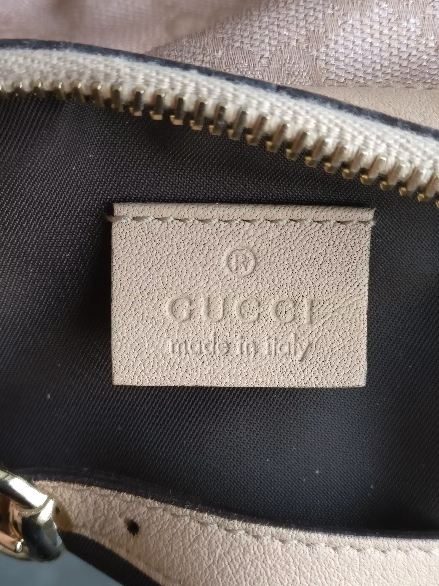 Gucci Pink GG Canvas Interlocking G Heart Pochette